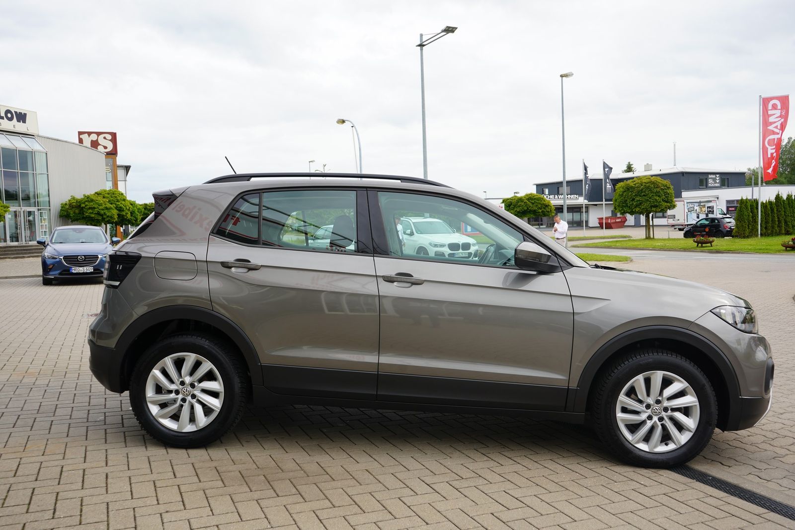 Volkswagen T-Cross 2019, 69 096 км, 85 kW (116 PS) бензин, schaltgetriebe — фото 7