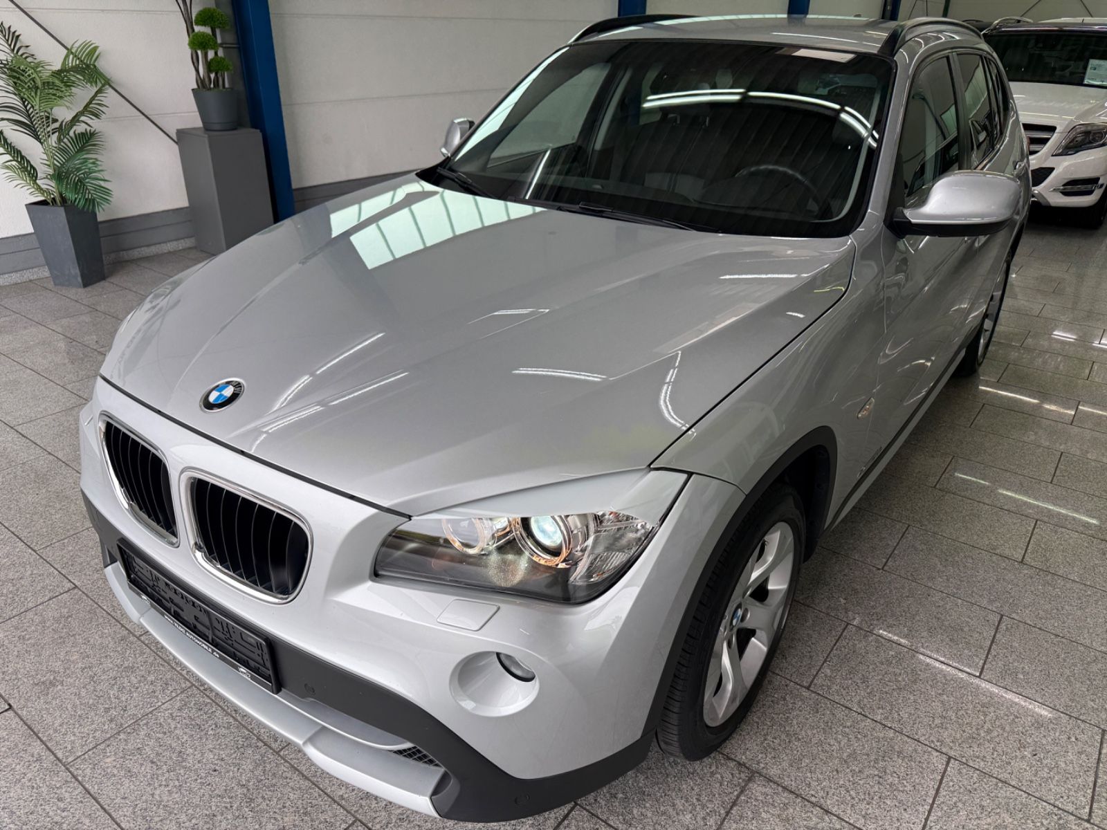 BMW X1 2012, 81 349 км, 130 kW (177 PS) дизель, автомат — фото 2