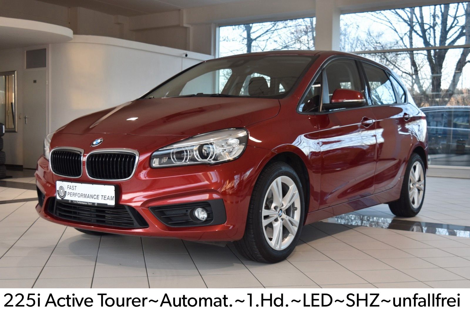 BMW 225 Active Tourer 2014, 70 270 км, 170 kW (231 PS) бензин, автомат — фото с аукциона, доставка в Беларусь
