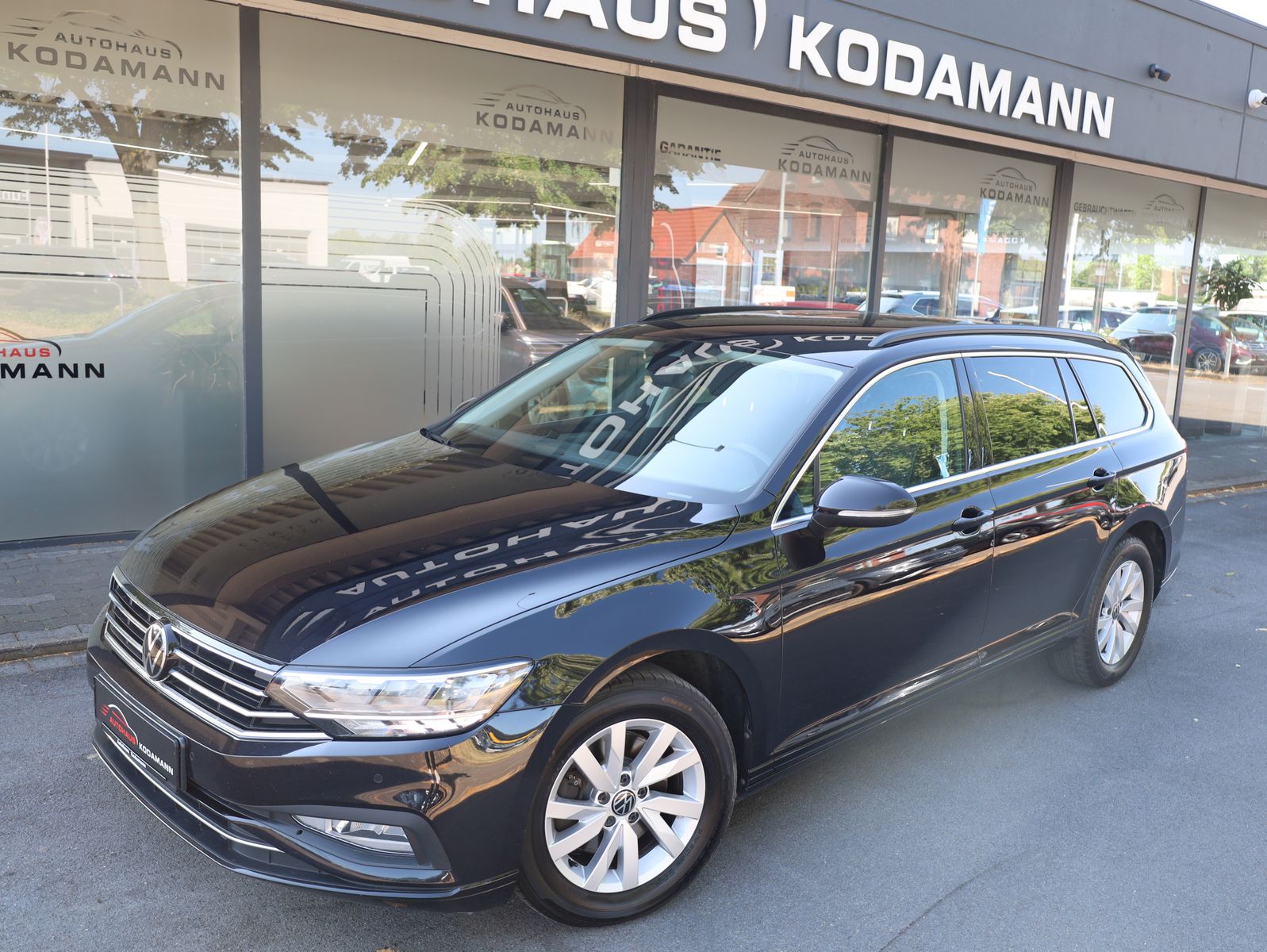 Volkswagen Passat Variant 2022, 139 509 км, 110 kW (150 PS) дизель, автомат — фото 2
