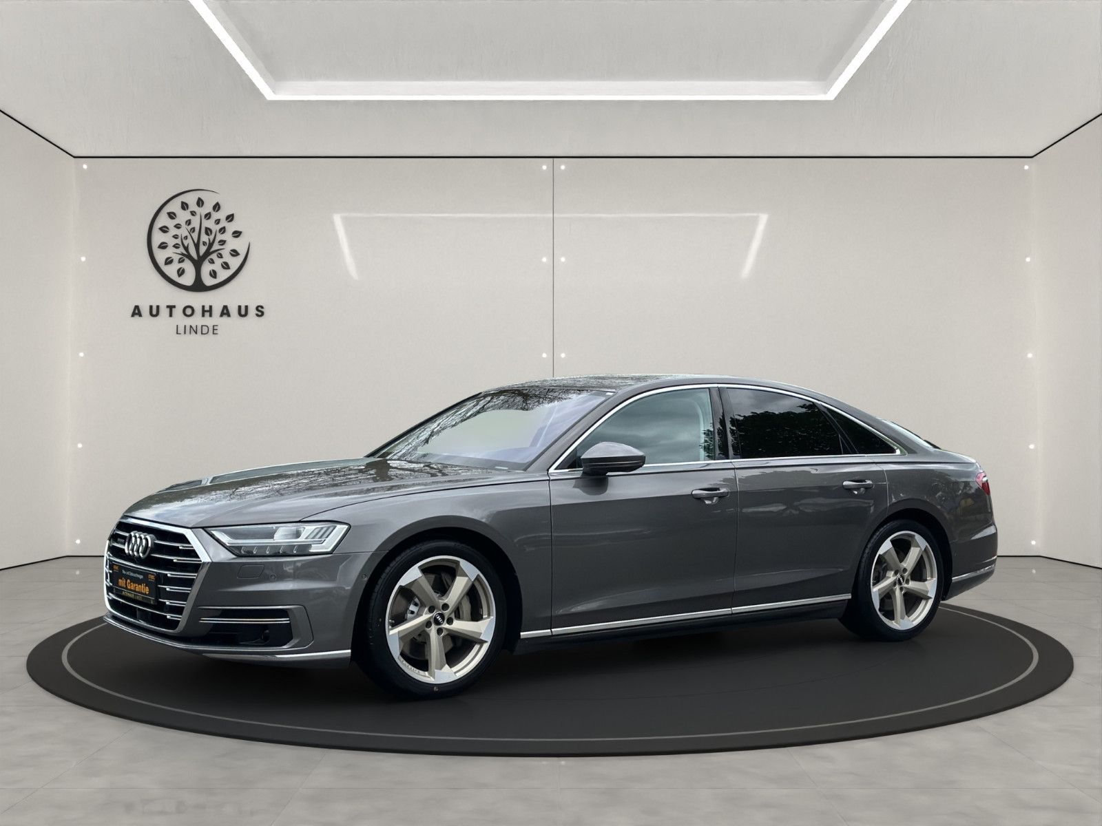 Audi A8 2018, 85 816 км, 250 kW (340 PS) бензин, автомат — фото с аукциона, доставка в Беларусь