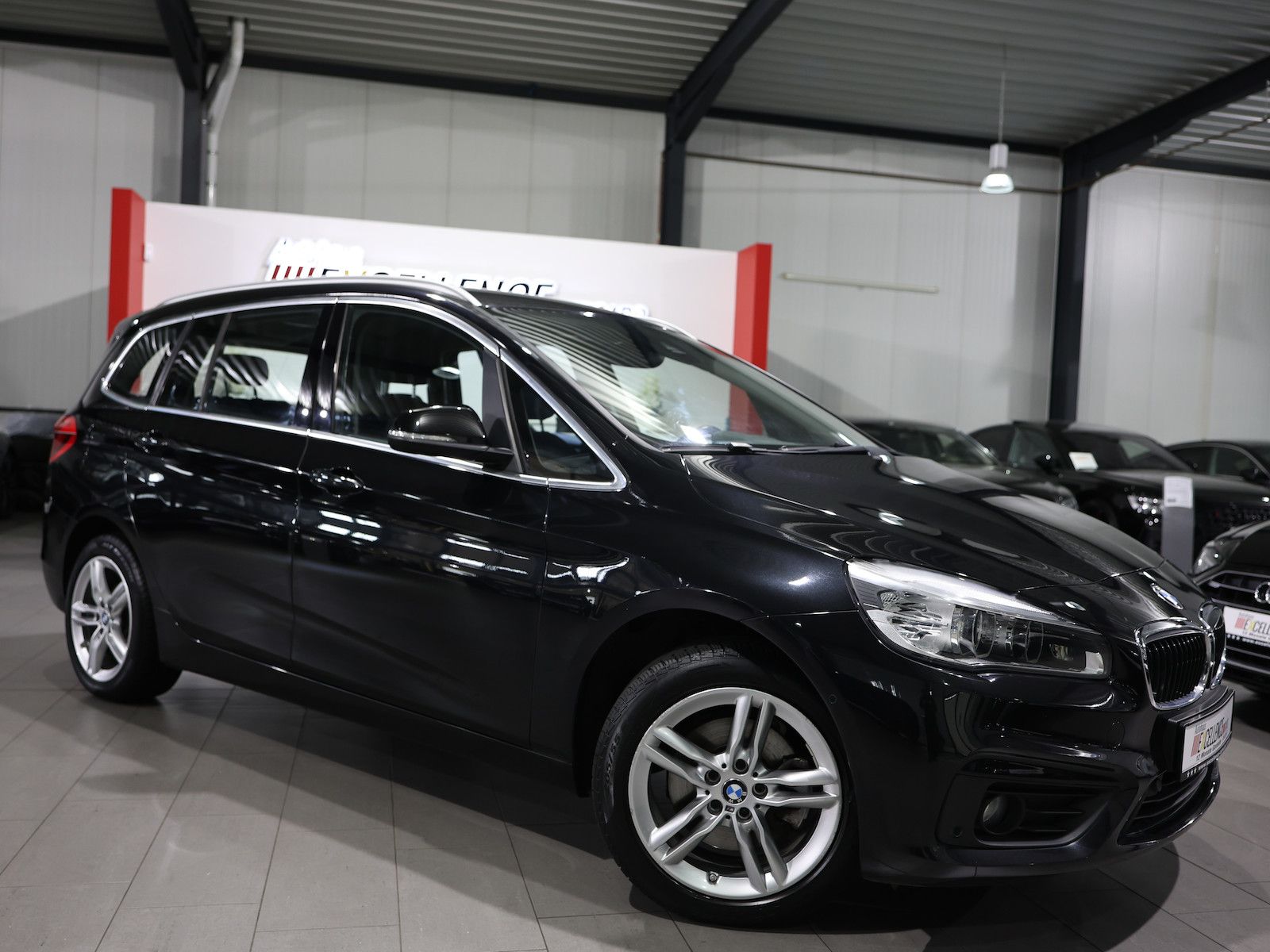 BMW 218 Gran Tourer 2015, 108 000 км, 100 kW (136 PS) бензин, schaltgetriebe — фото 3