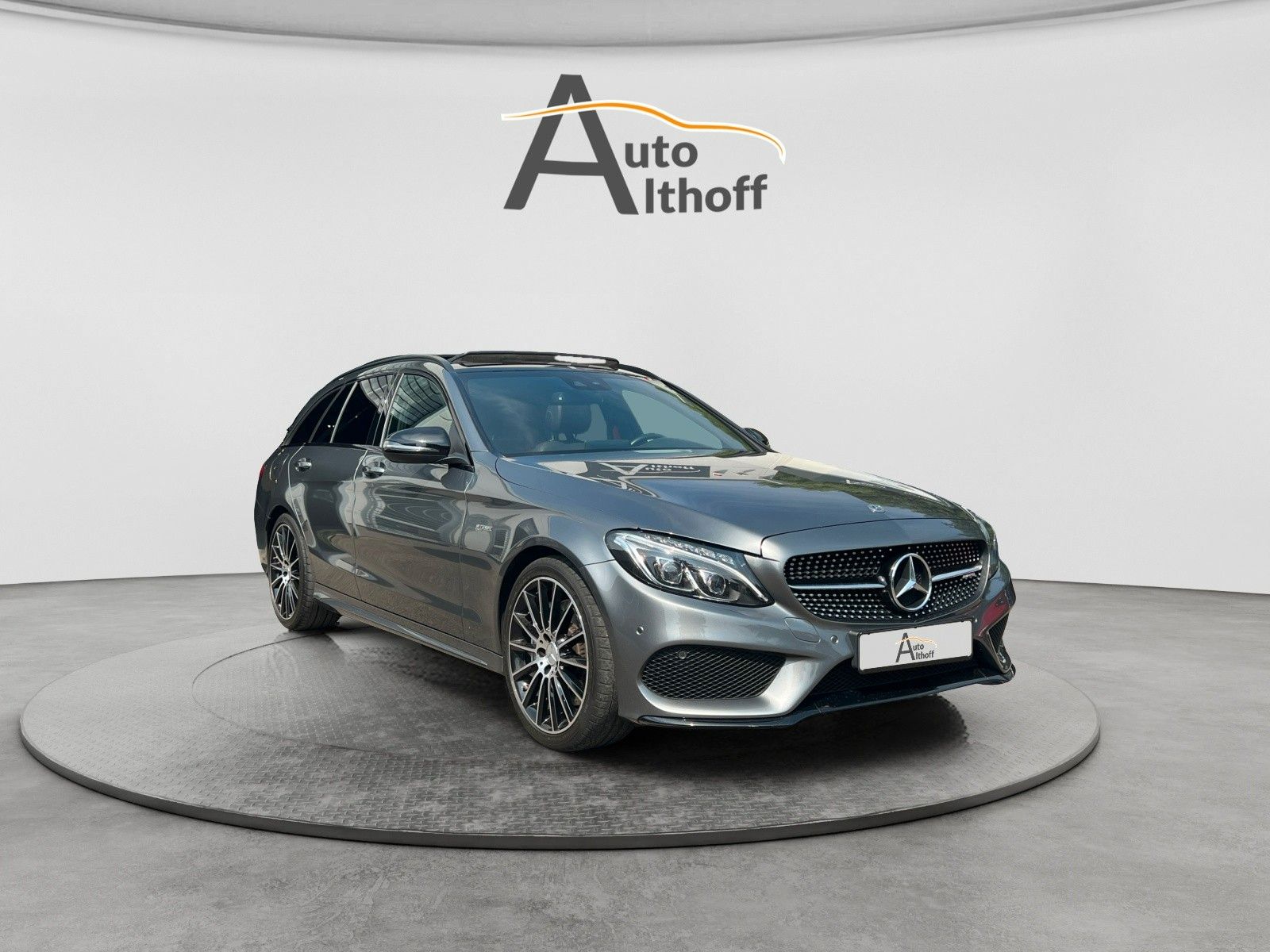 Mercedes-Benz C 43 AMG 2017, 124 050 км, 270 kW (367 PS) бензин, автомат — фото с аукциона, доставка в Беларусь