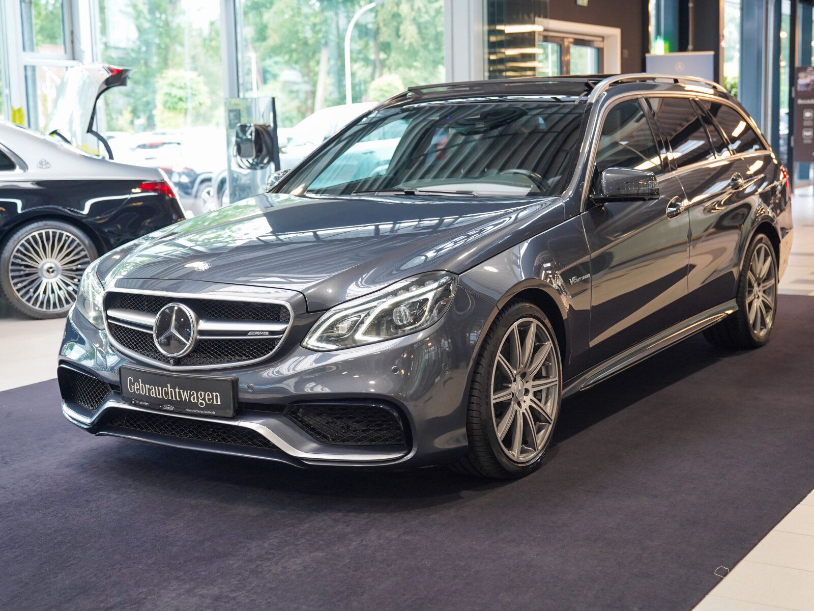 Mercedes-Benz E 63 AMG 2015, 141 067 км, 410 kW (557 PS) бензин, автомат — фото 7