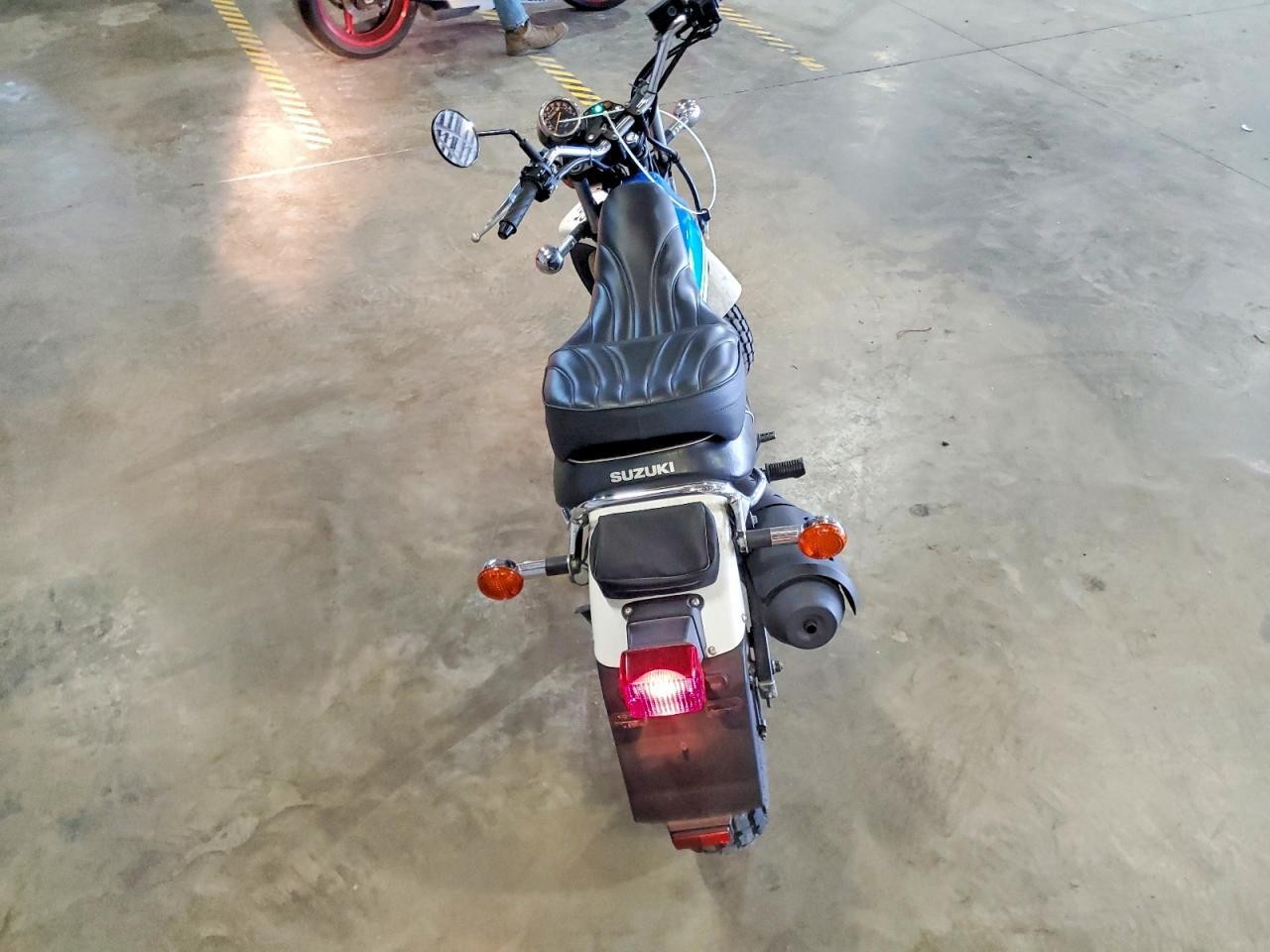 SUZUKI Rv200 2017, 5 901 км, механика — фото 6