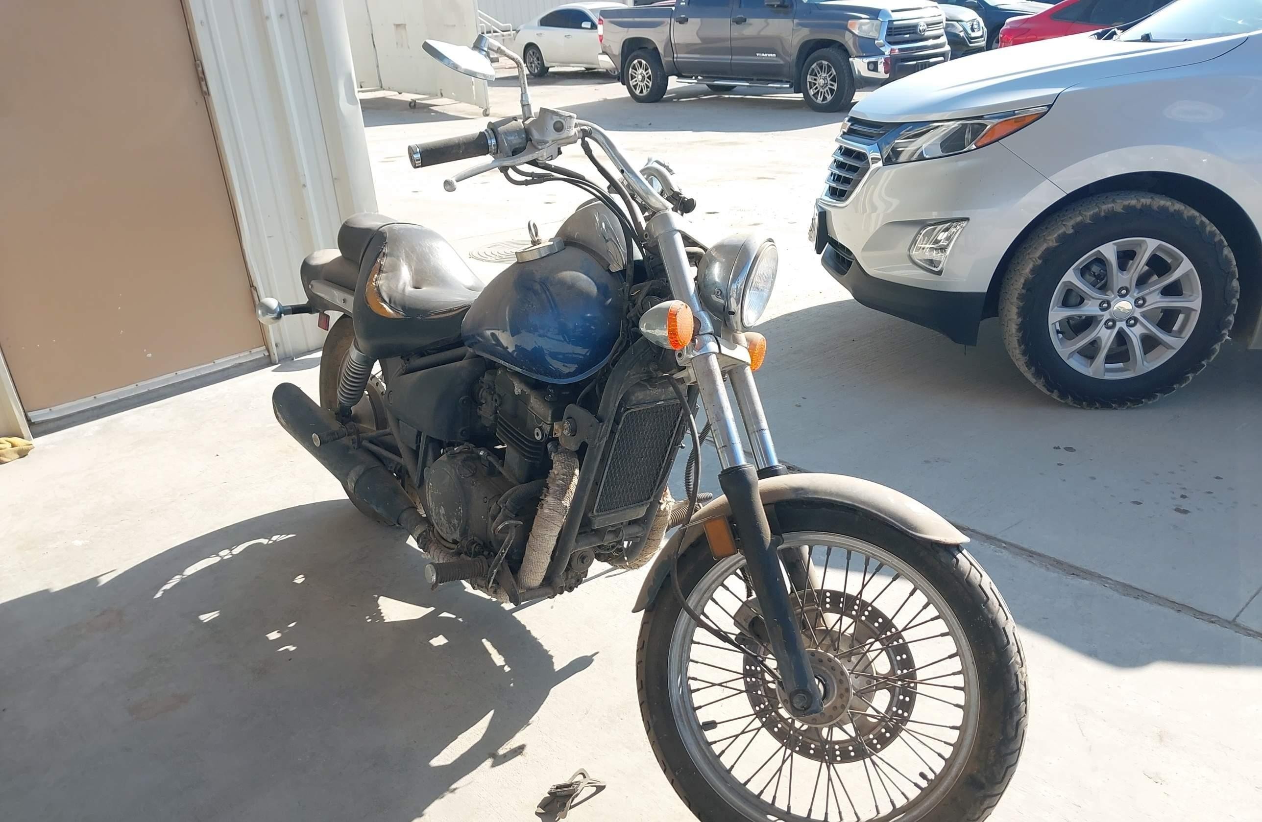 KAWASAKI EN500 2006, 7 924 км, 2 cyl. — фото с аукциона, доставка в Беларусь