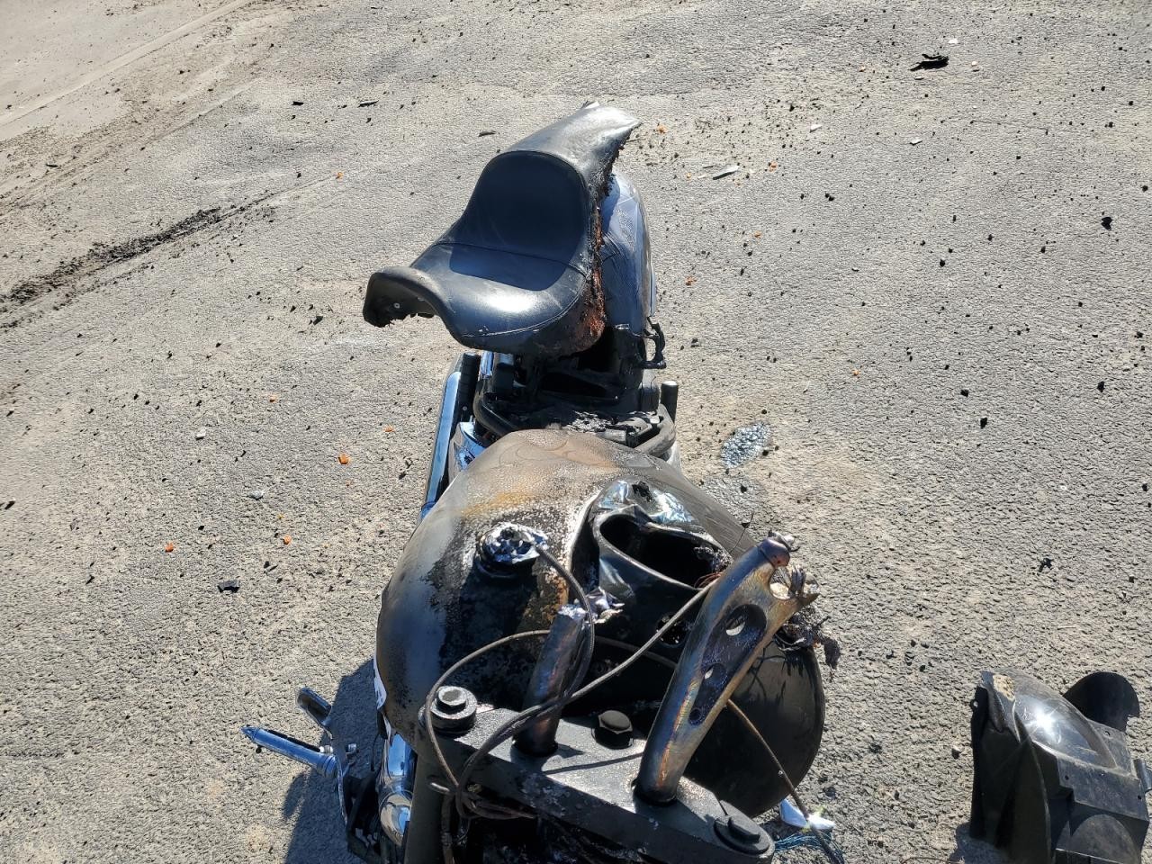 YAMAHA Xv 2005, 2 cyl. бензин, механика — фото 4