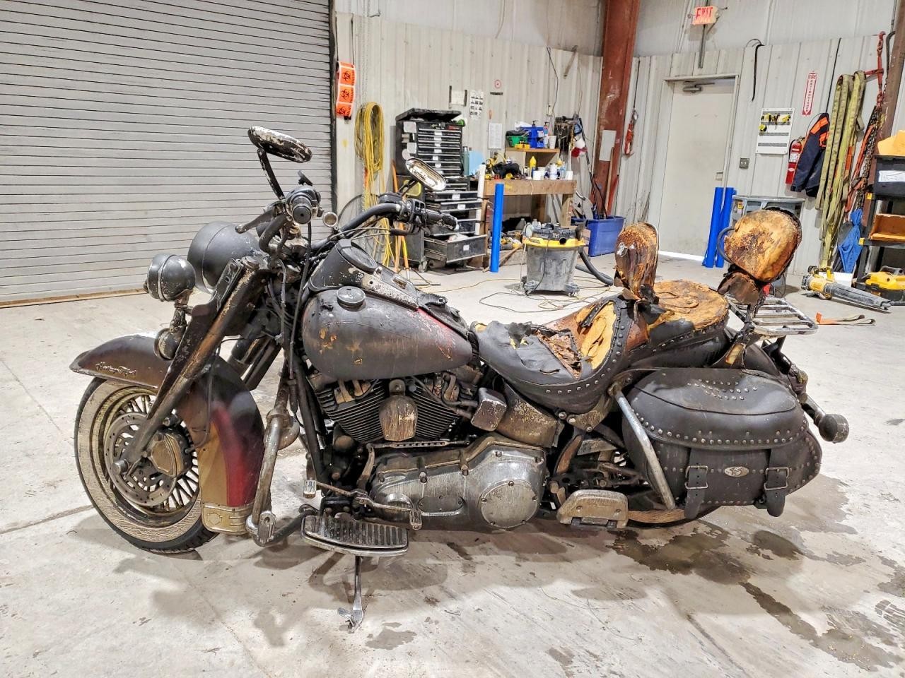 HARLEY-DAVIDSON Fl 2004, 47 176 км, 2 cyl. бензин, механика — фото 2