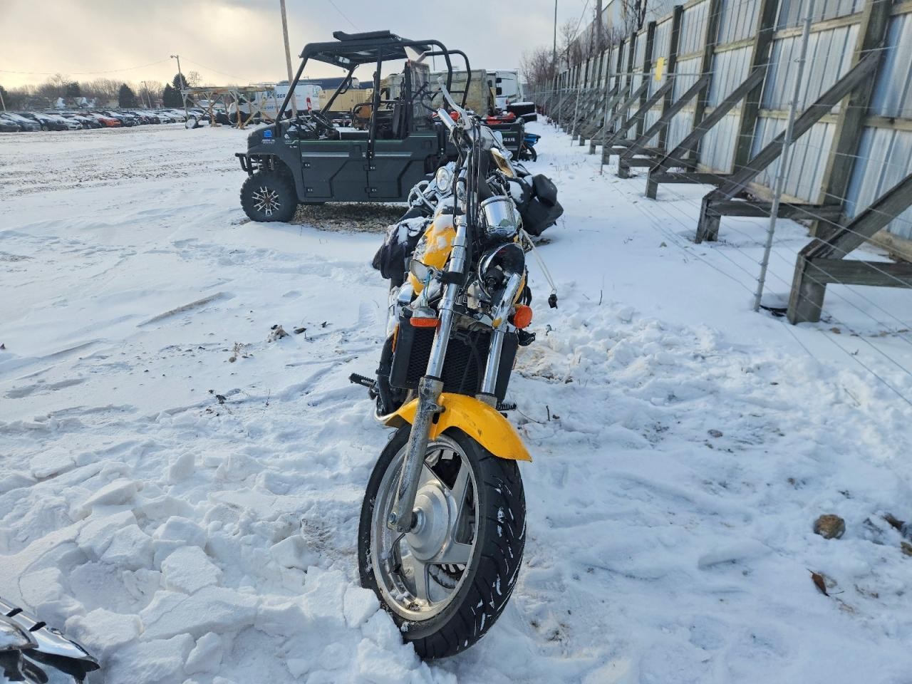 HONDA Vf cycle 1994, 46 048 км, 4 cyl. бензин, механика — фото с аукциона, доставка в Беларусь