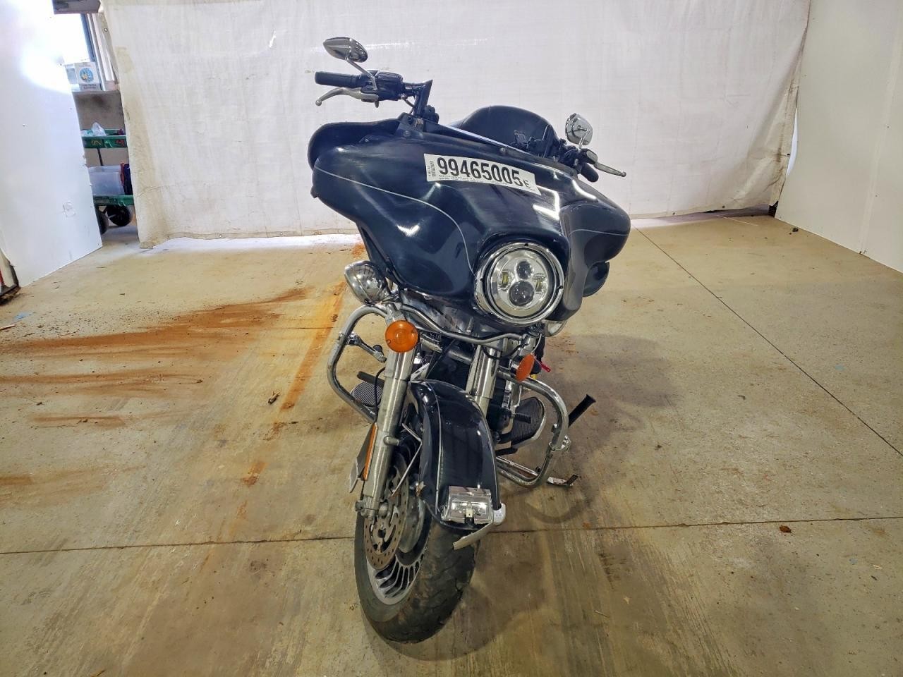 HARLEY-DAVIDSON Fl 2011, 55 878 км, 2 cyl. бензин, механика — фото с аукциона, доставка в Беларусь