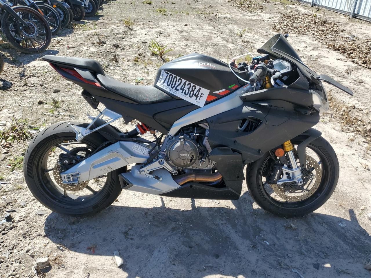 APRILIA Rs 660 2024, 7 998 км, 2 cyl. бензин — фото с аукциона, доставка в Беларусь