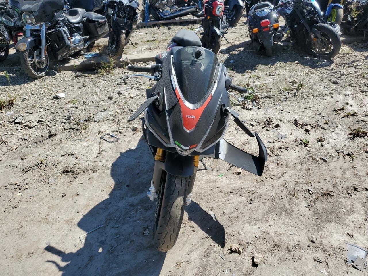 APRILIA Rs 660 2024, 7 998 км, 2 cyl. бензин — фото 2