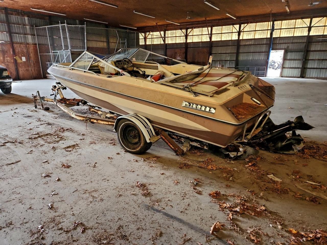 GLASTRON Boat 1981 — фото 2
