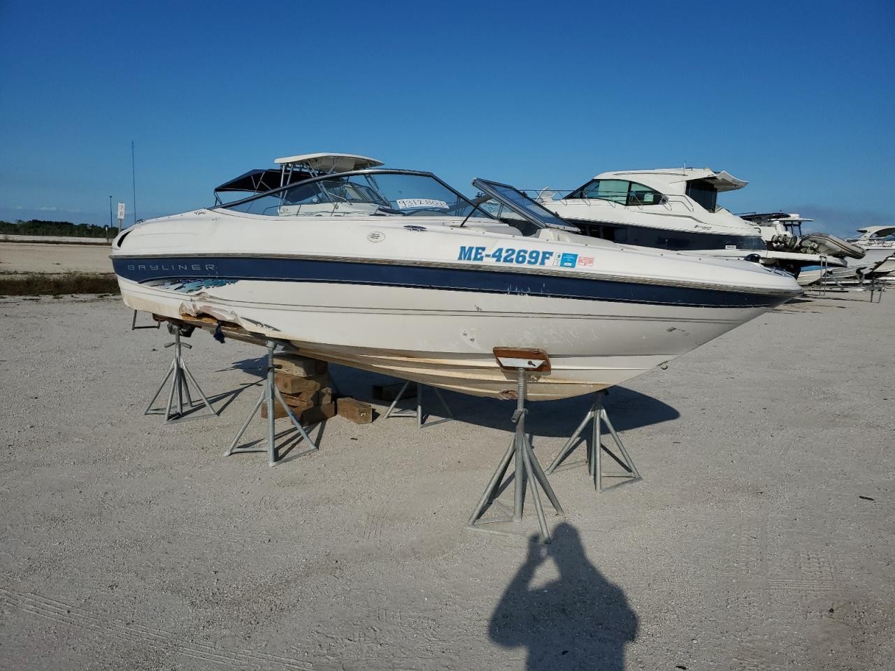 BAYLINER All models 1998, автомат — фото с аукциона, доставка в Беларусь