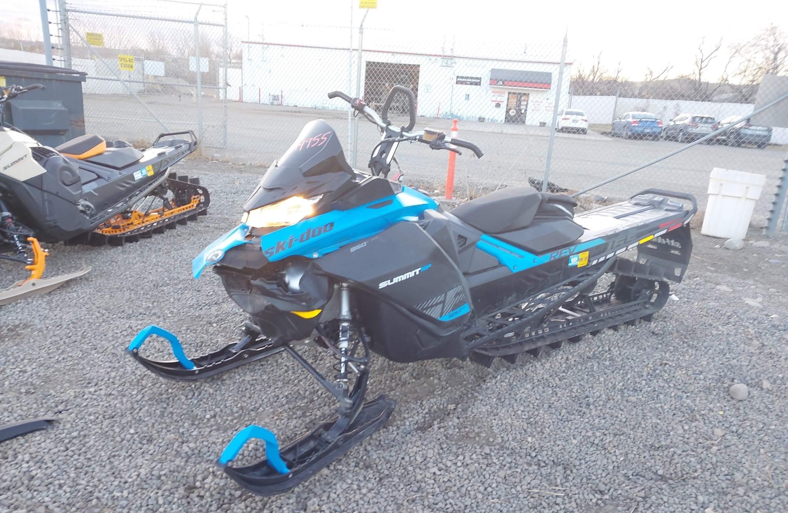SKI-DOO SUMMIT 850 SP 2019, 3 550 км — фото 2