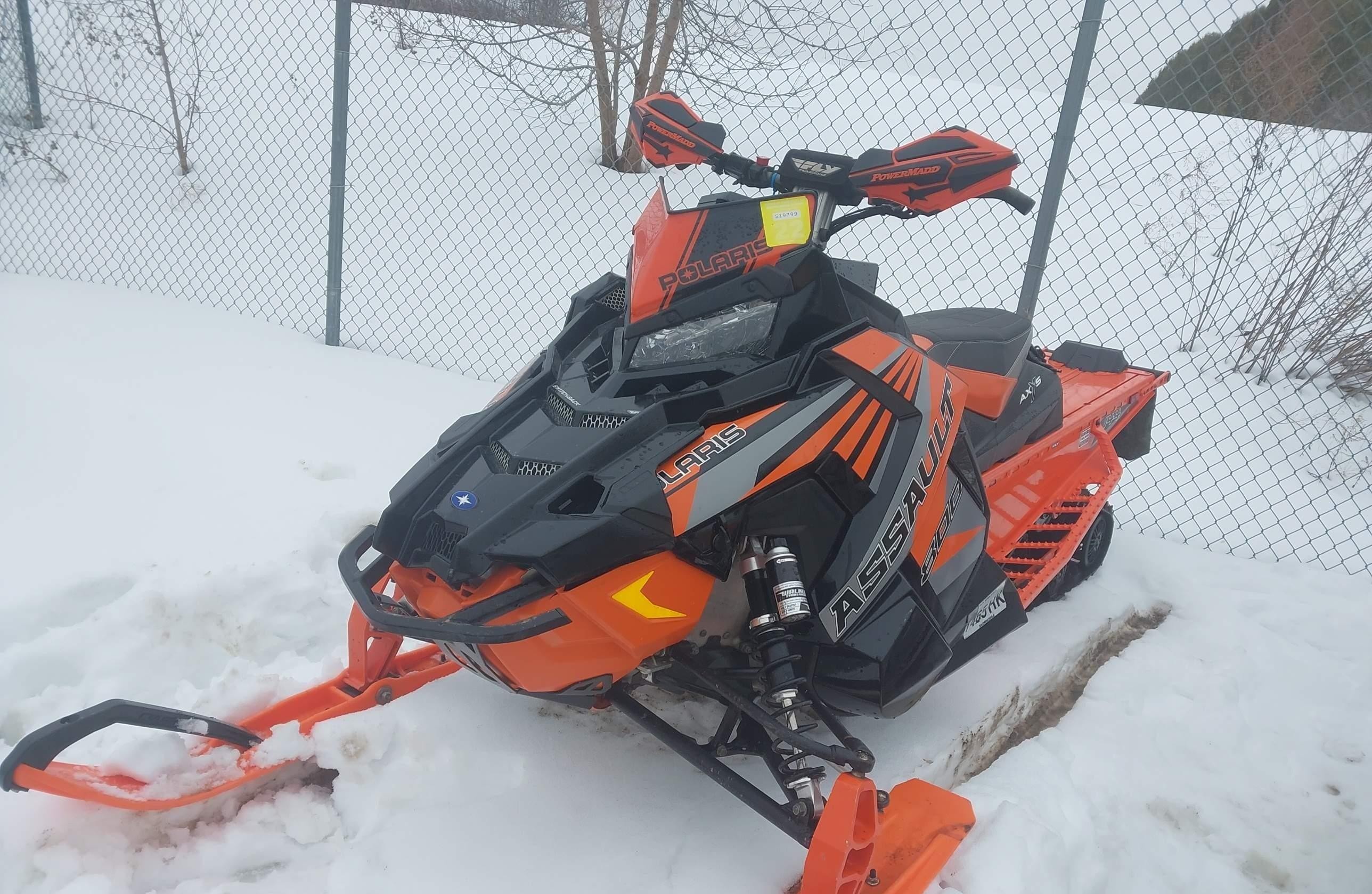 POLARIS SWITCHBACK 800 2017 — фото с аукциона, доставка в Беларусь