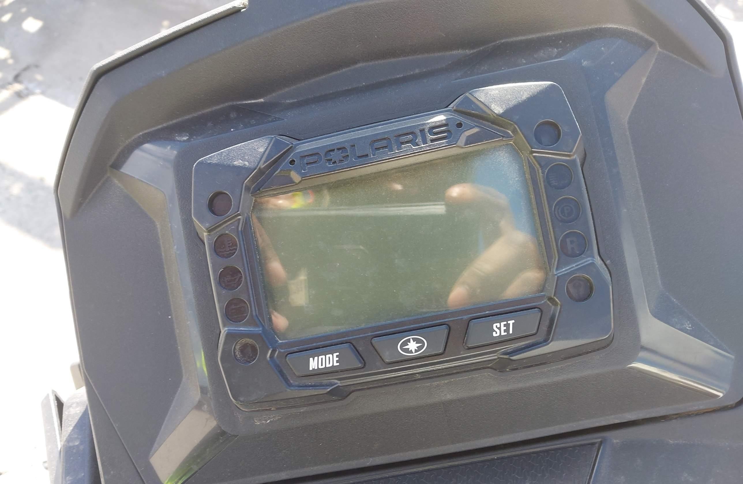 POLARIS 650 INDY XCR 2022 — фото 6