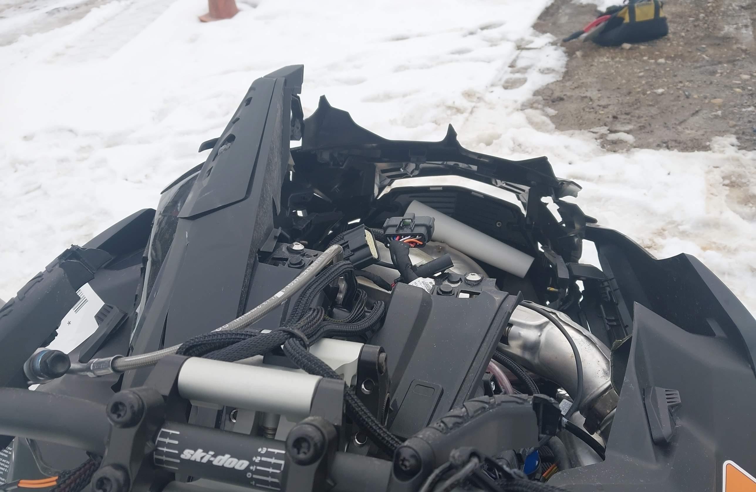 SKI-DOO RENEGADE 800R 2023 — фото 6