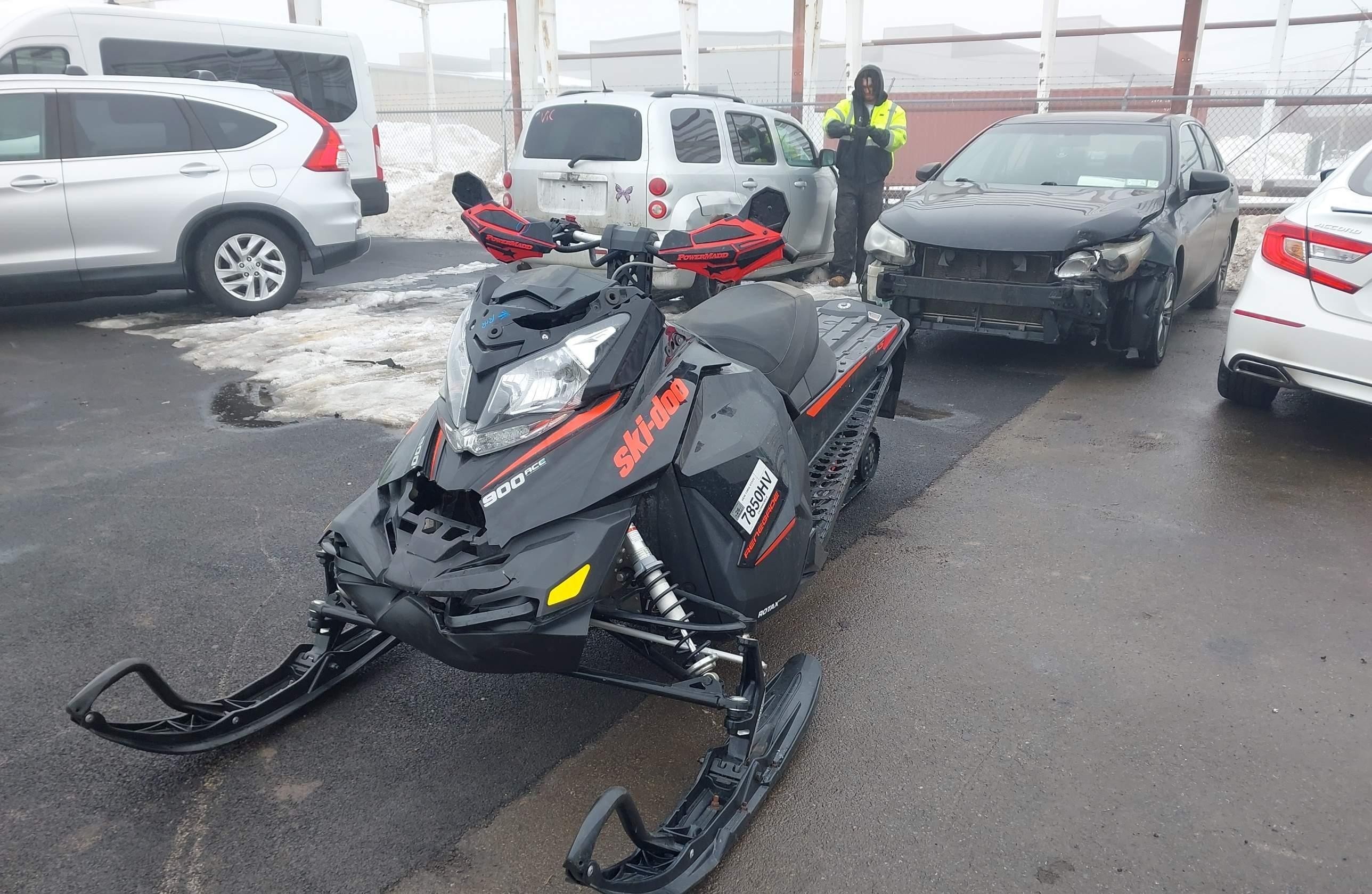 SKI-DOO OTHER 2016 — фото с аукциона, доставка в Беларусь