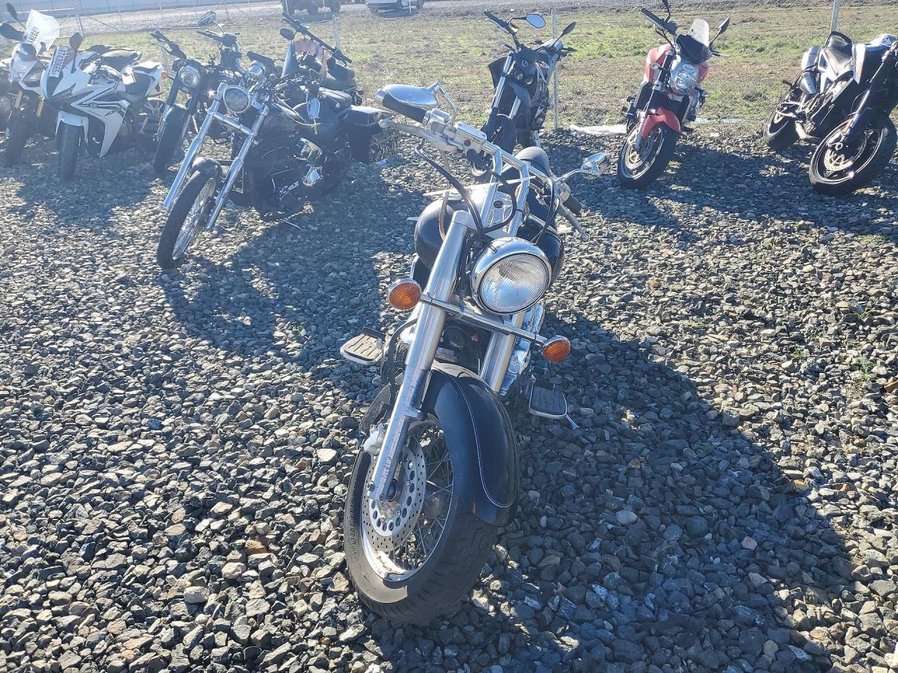 YAMAHA Xvs1100 2000, 2 cyl. бензин, механика — фото 2