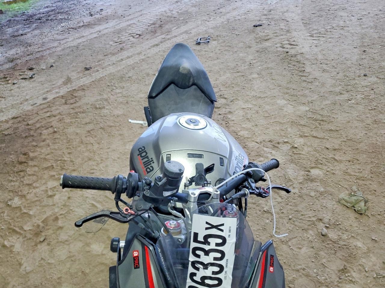 APRILIA Motorcycle 2016, 4 cyl. бензин, механика — фото 4
