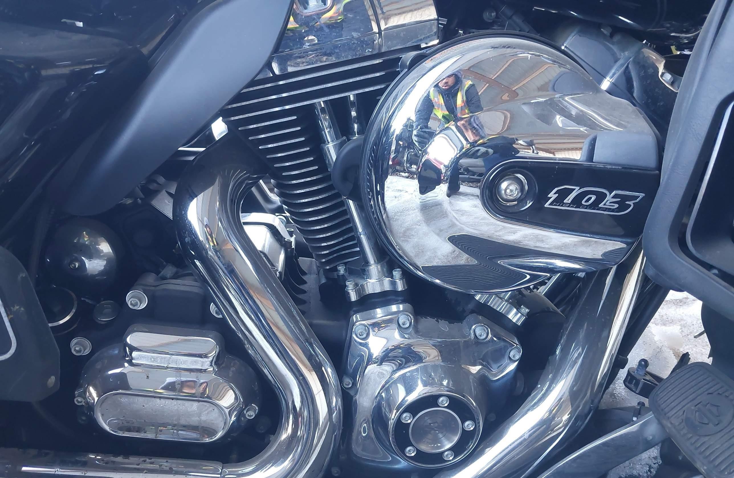 HARLEY-DAVIDSON FLHTCUTG 2016, 5 020 км, 2 cyl. бензин — фото 7