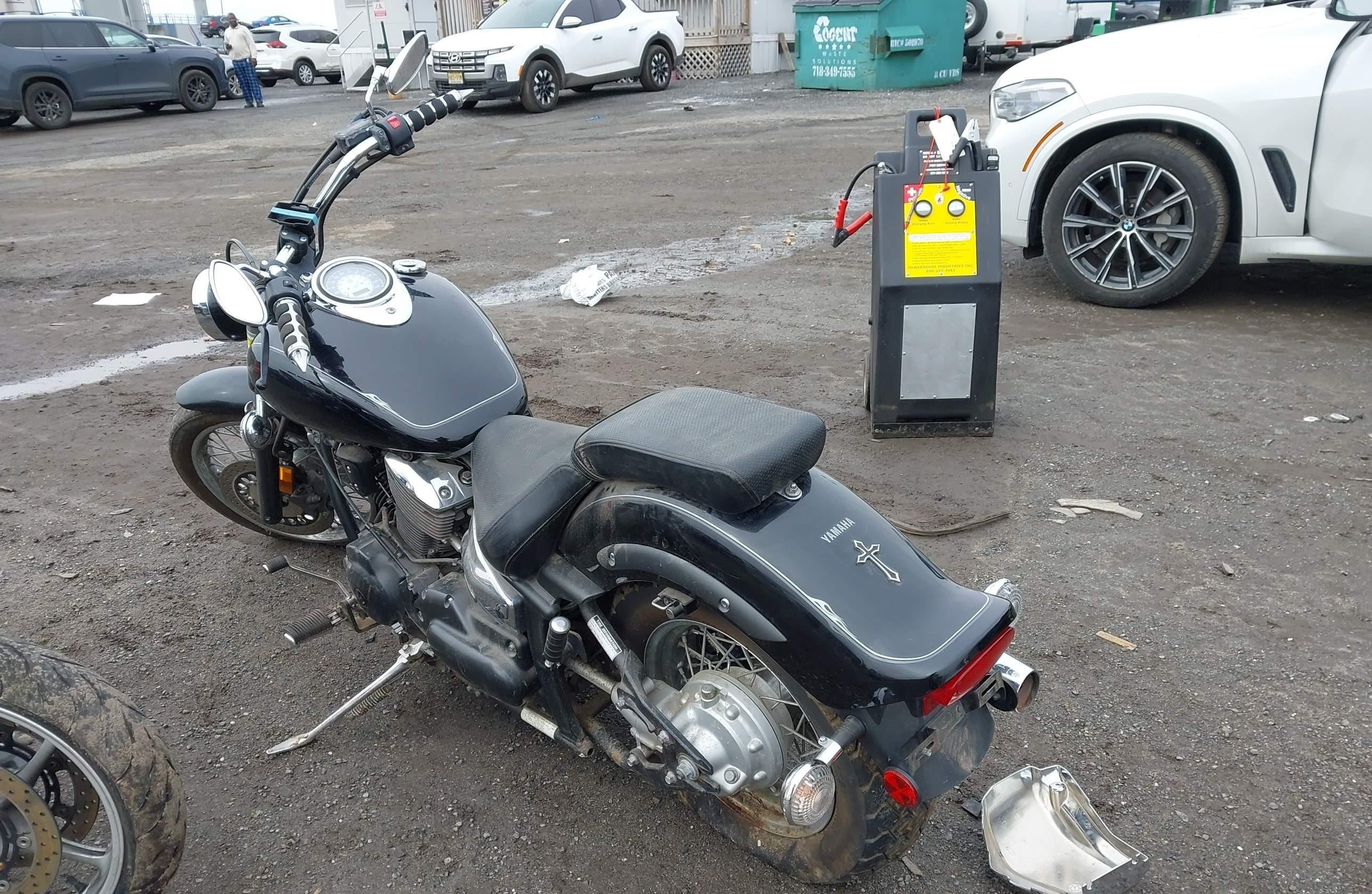 YAMAHA XVS1100 2006, 5 768 км, 2 cyl. — фото 2