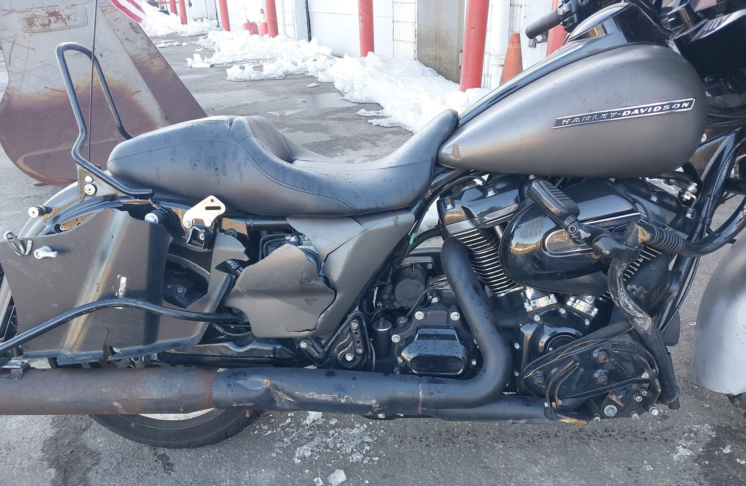 HARLEY-DAVIDSON FLHXS 2019, 2 cyl. бензин — фото 7