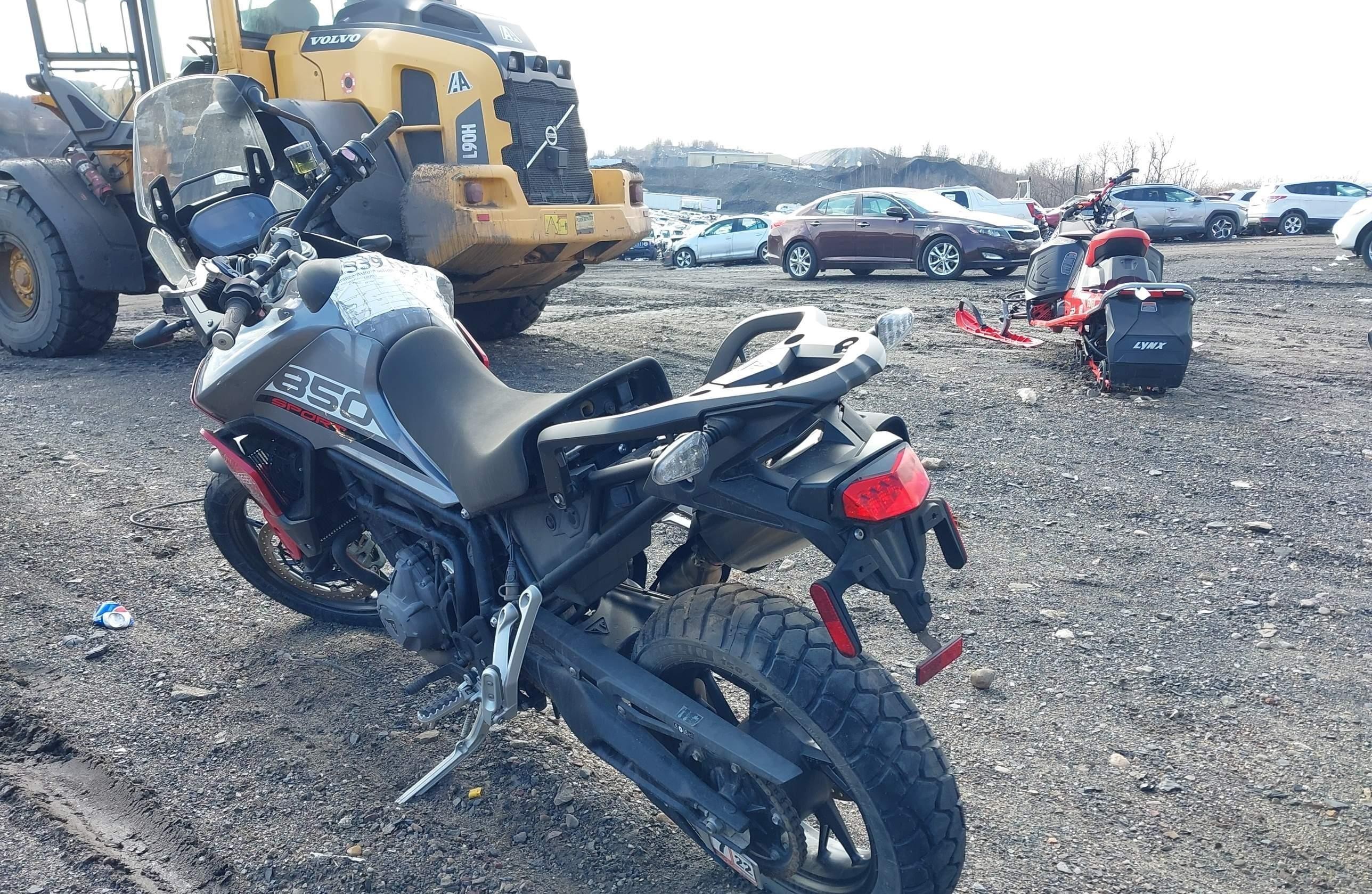 TRIUMPH TIGER 2021, 3 cyl. бензин — фото 2