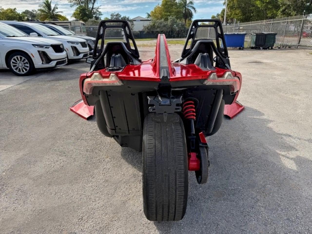 POLARIS Slingshot 2021, 54 380 км, 4 бензин — фото 6