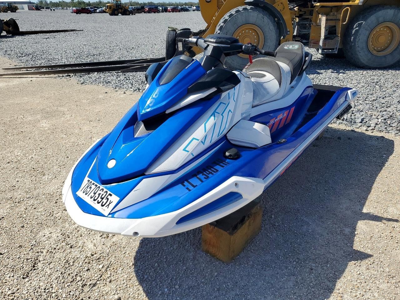 YAMAHA Vxcriuiser 2022, автомат — фото с аукциона, доставка в Беларусь