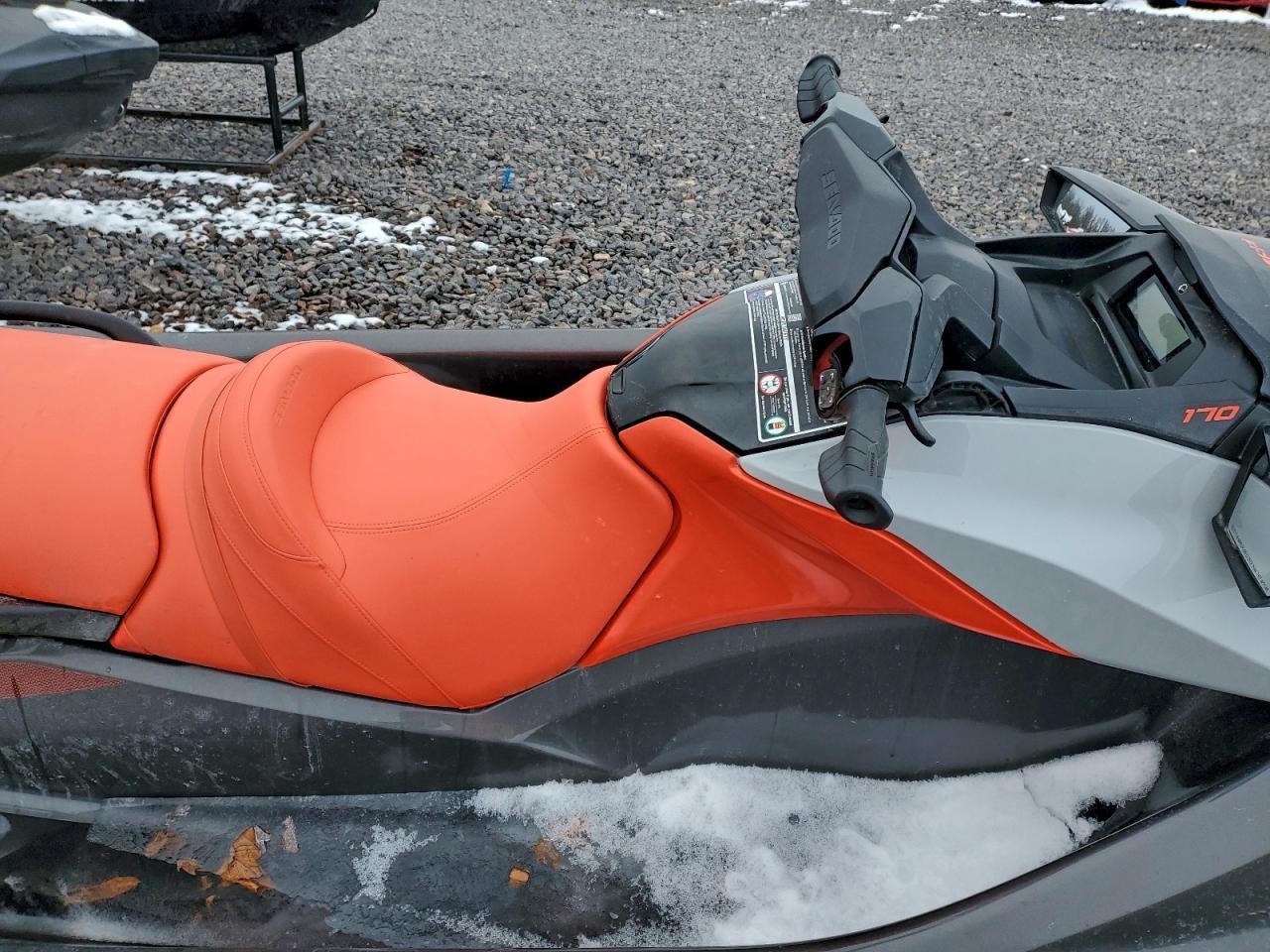 SEA-DOO Jet ski 2023, 665 км, автомат — фото 4