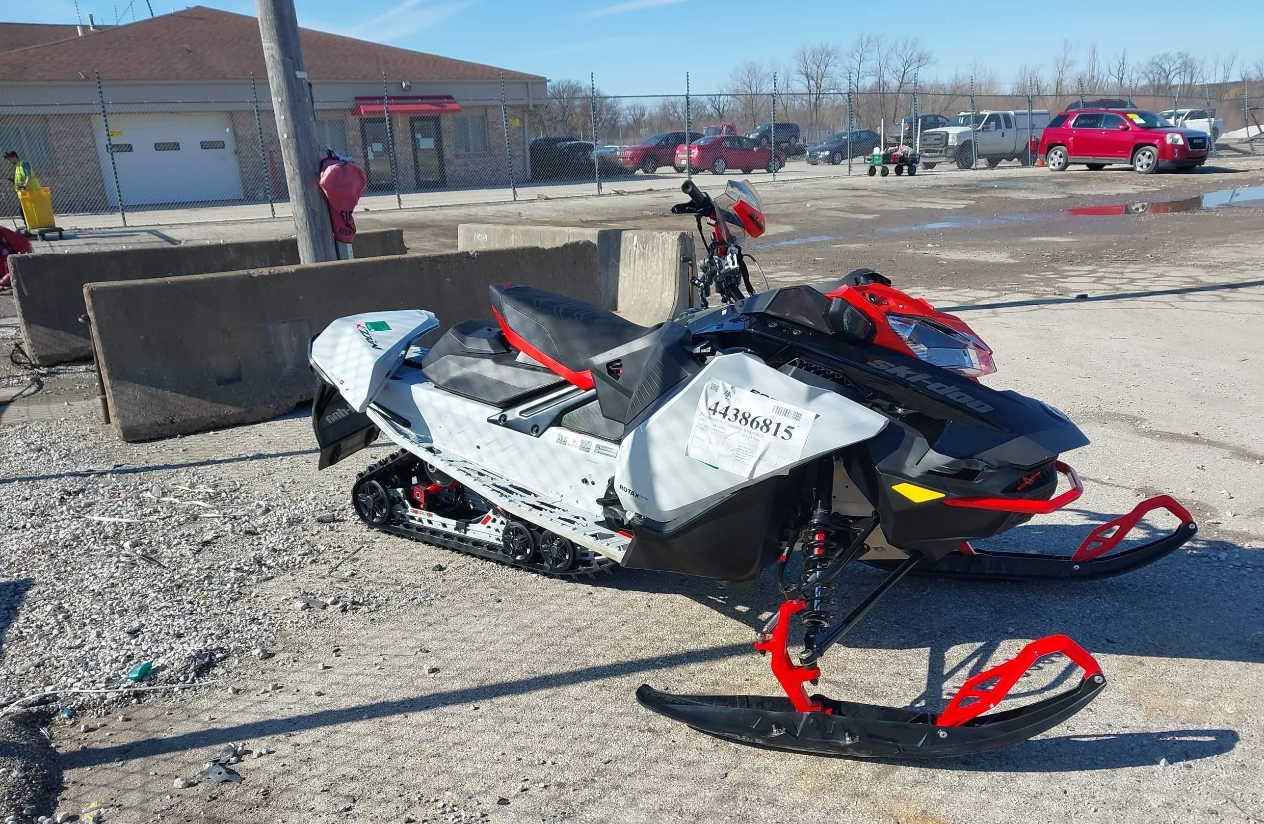 SKI-DOO MX ZX XRS 2022 — фото 4