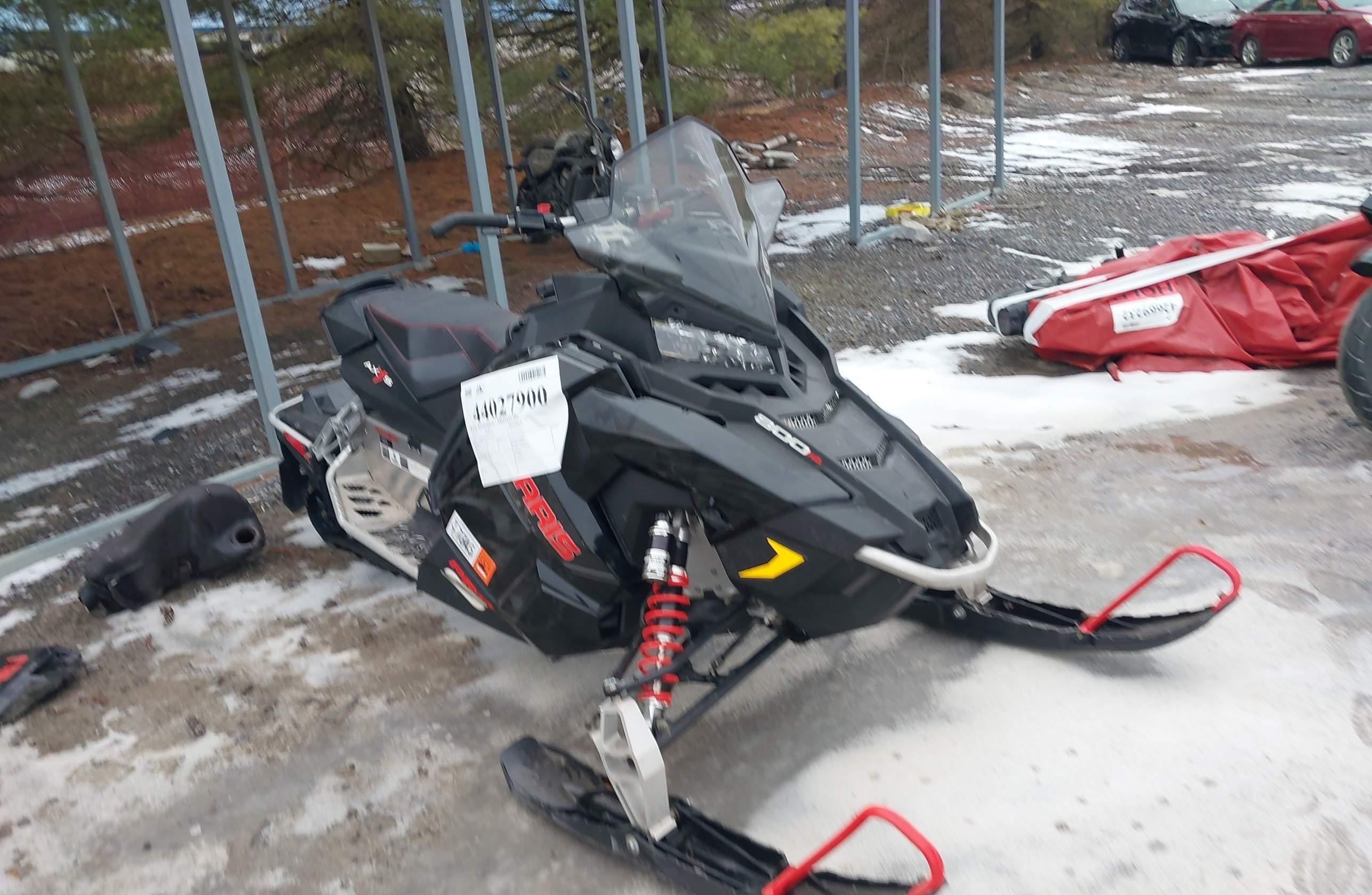 POLARIS RUSH 800 PRO-S 2015 — фото с аукциона, доставка в Беларусь