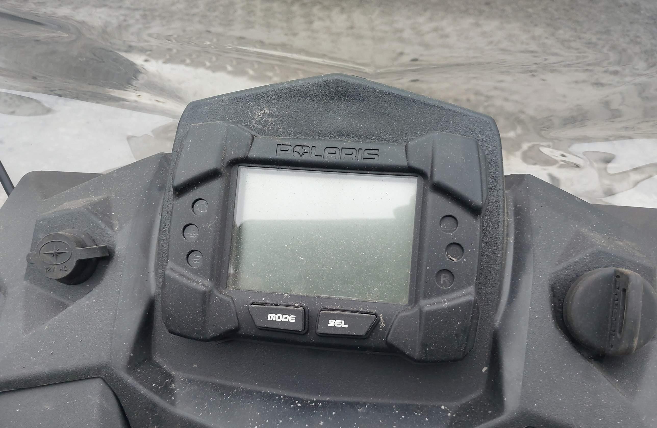 POLARIS RUSH 800 PRO-S 2015 — фото 7