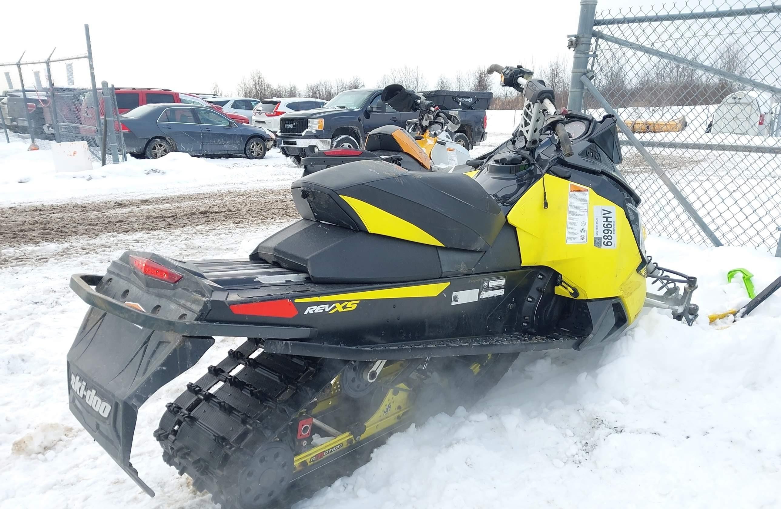 SKI-DOO MXZ TNT 800R 2016, 5 789 км — фото 4