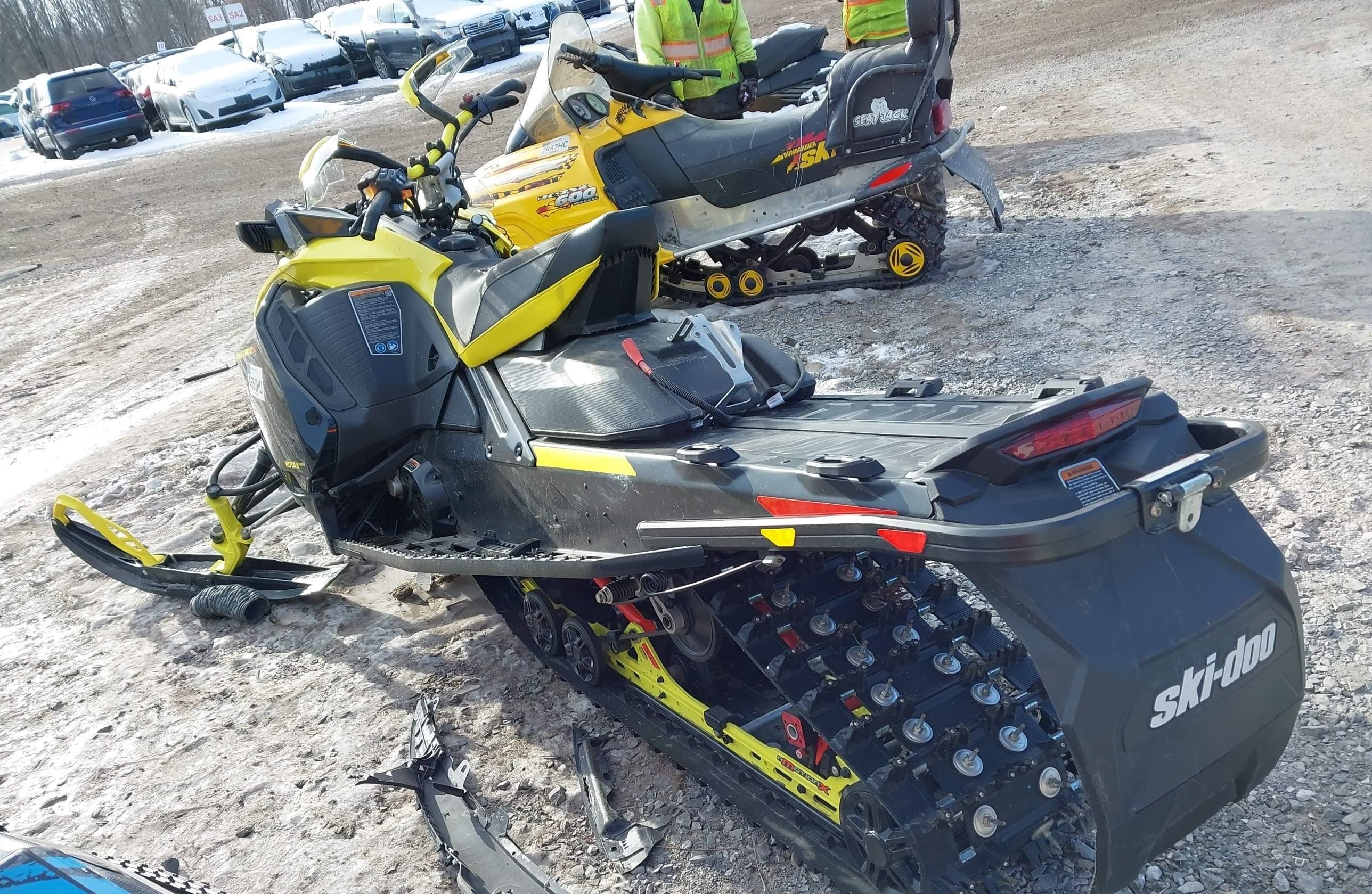 SKI-DOO RENEGADE X E-TEC 850 2022 — фото 3