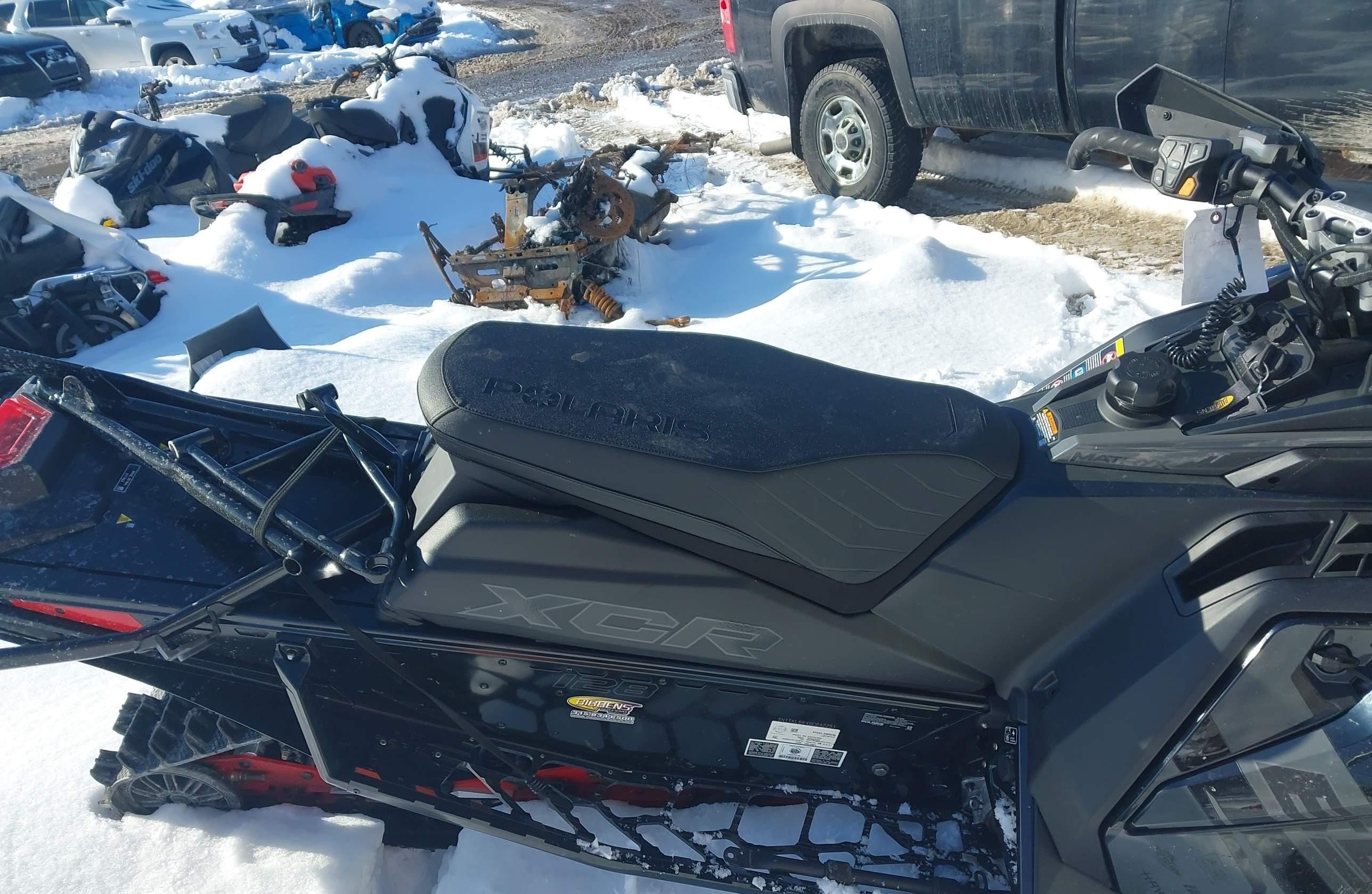 POLARIS 650 INDY VR1 2025 — фото 4