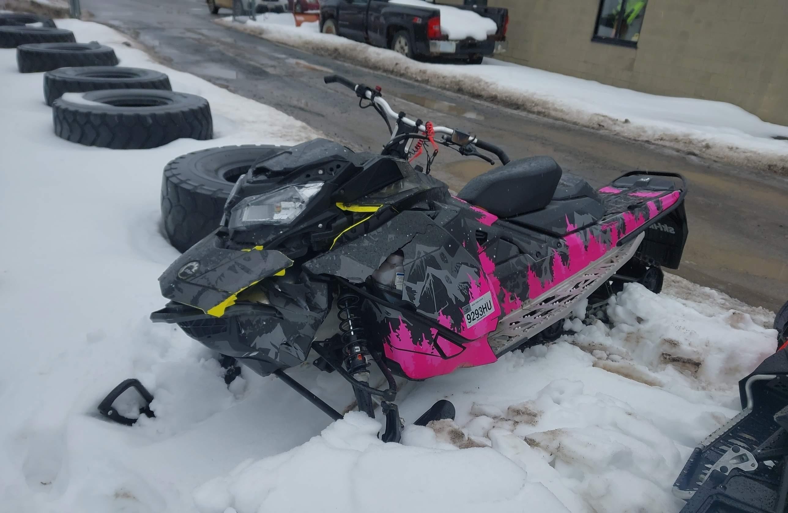 SKI-DOO OTHER 2021, 8 814 км — фото с аукциона, доставка в Беларусь