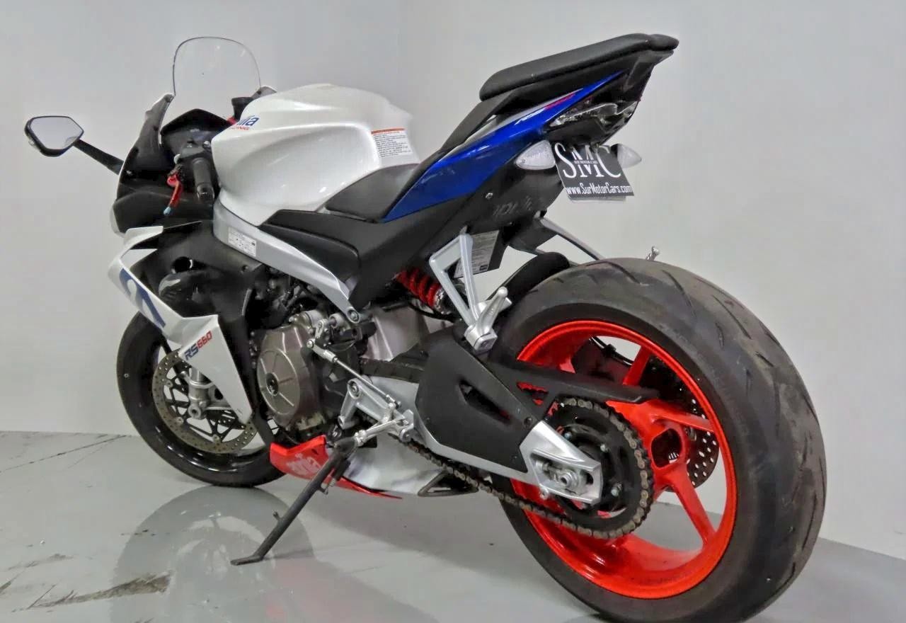 APRILIA Rs 660 fac 2022, 6 251 км, 2 cyl. бензин — фото 3