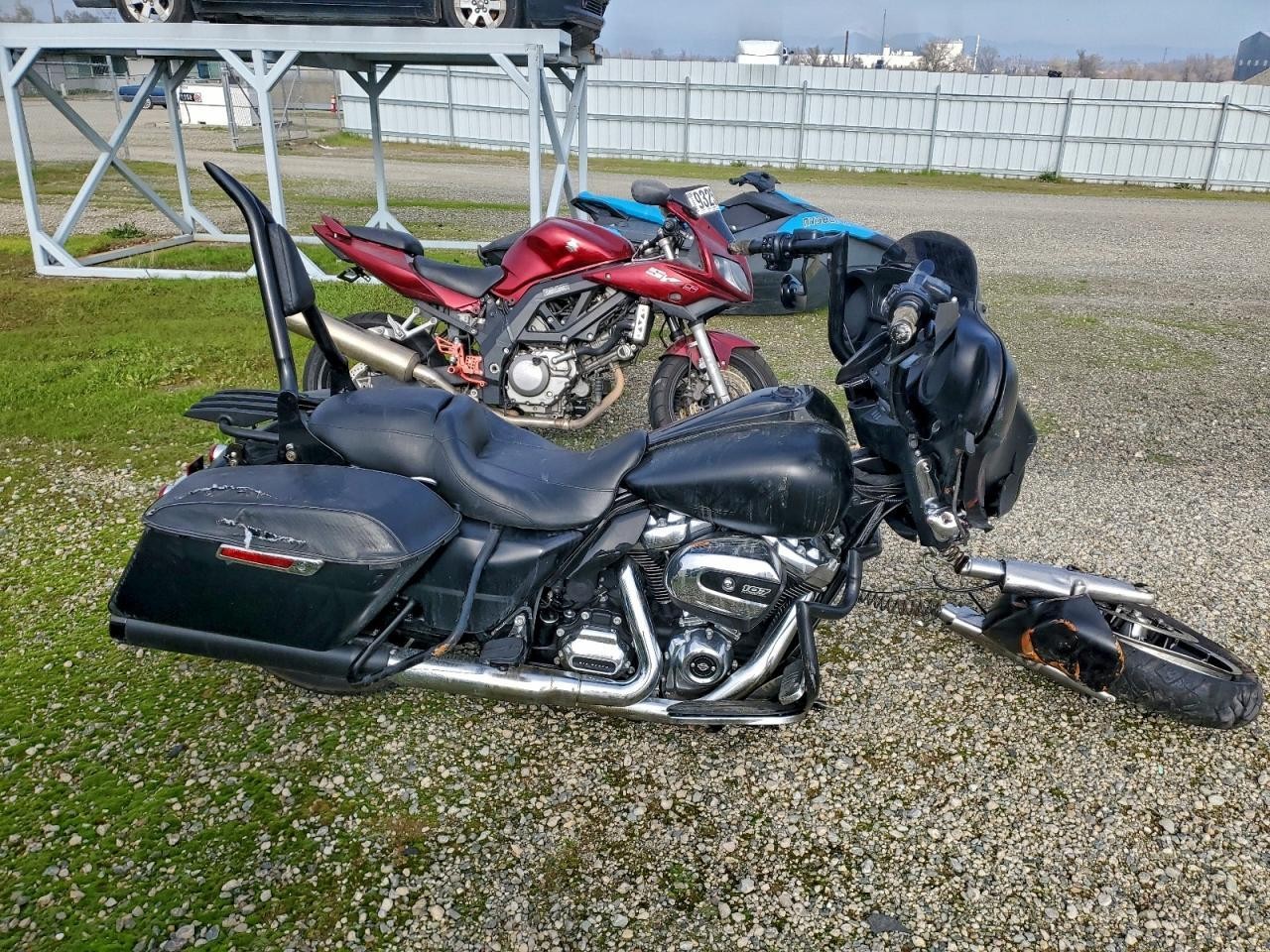 HARLEY-DAVIDSON Fl 2020, 2 cyl. бензин, механика — фото с аукциона, доставка в Беларусь