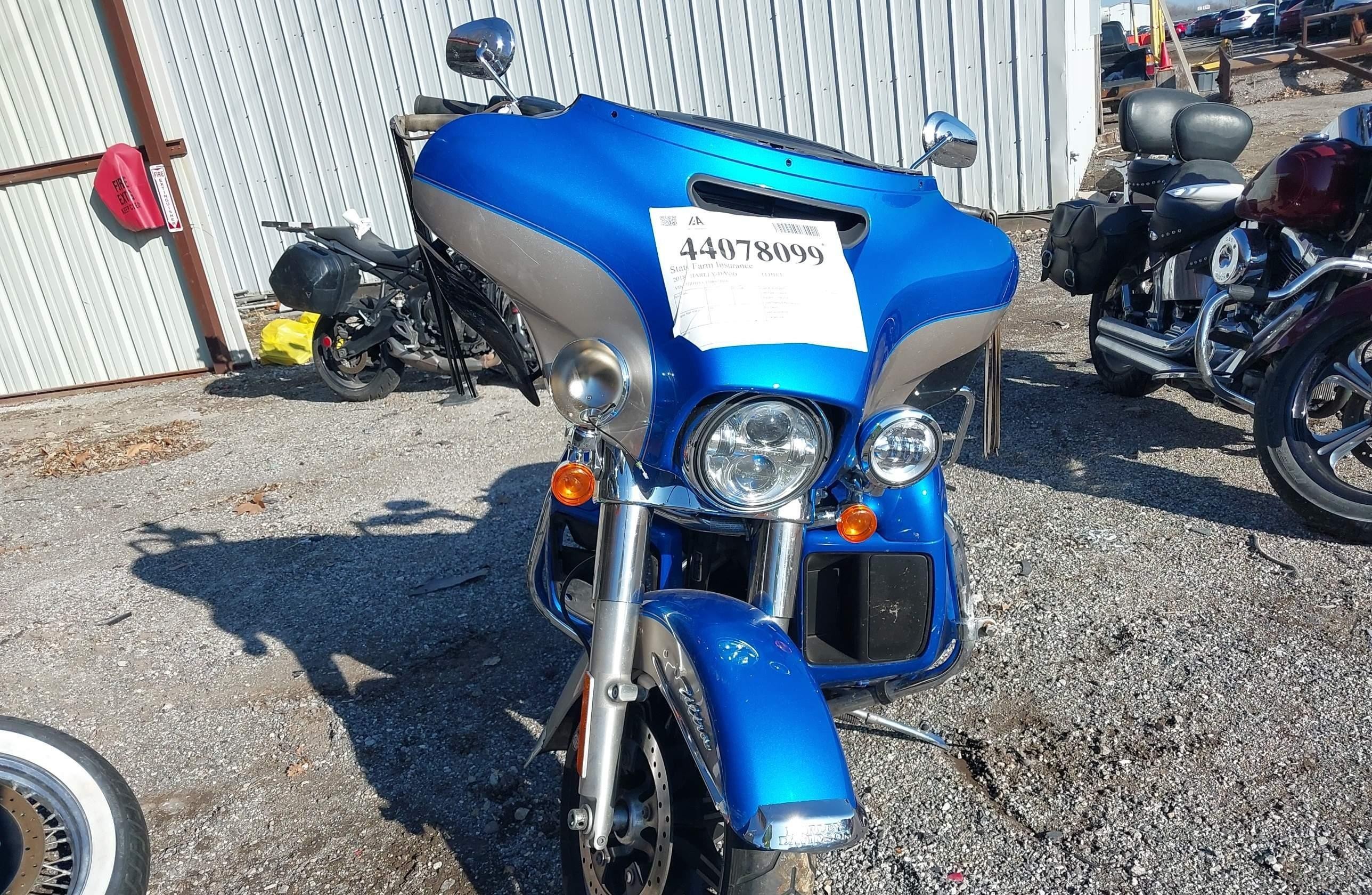 HARLEY-DAVIDSON FLHTCU 2018, 50 802 км, 2 cyl. бензин — фото 4