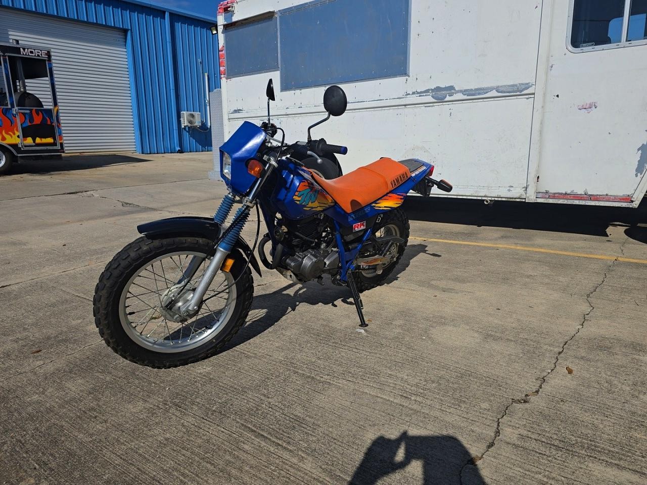 YAMA Dirt bike 2025, 6 843 км, 1 cyl. бензин, механика — фото с аукциона, доставка в Беларусь
