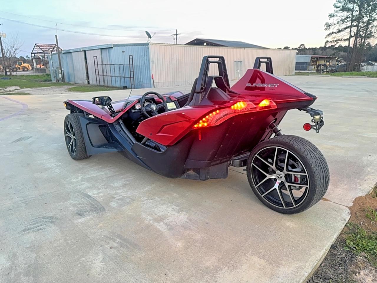POLARIS Slingshot 2018, 9 009 км, 4, механика — фото 3