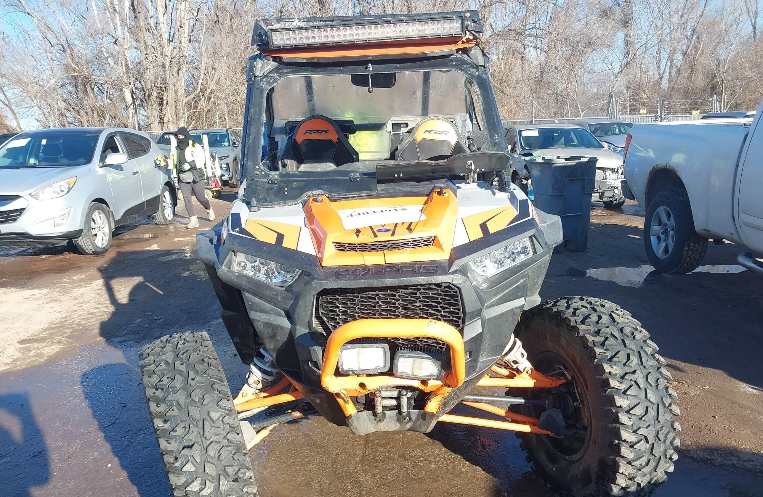 POLARIS RZR 2018, 5 098 км, 2 бензин — фото 5
