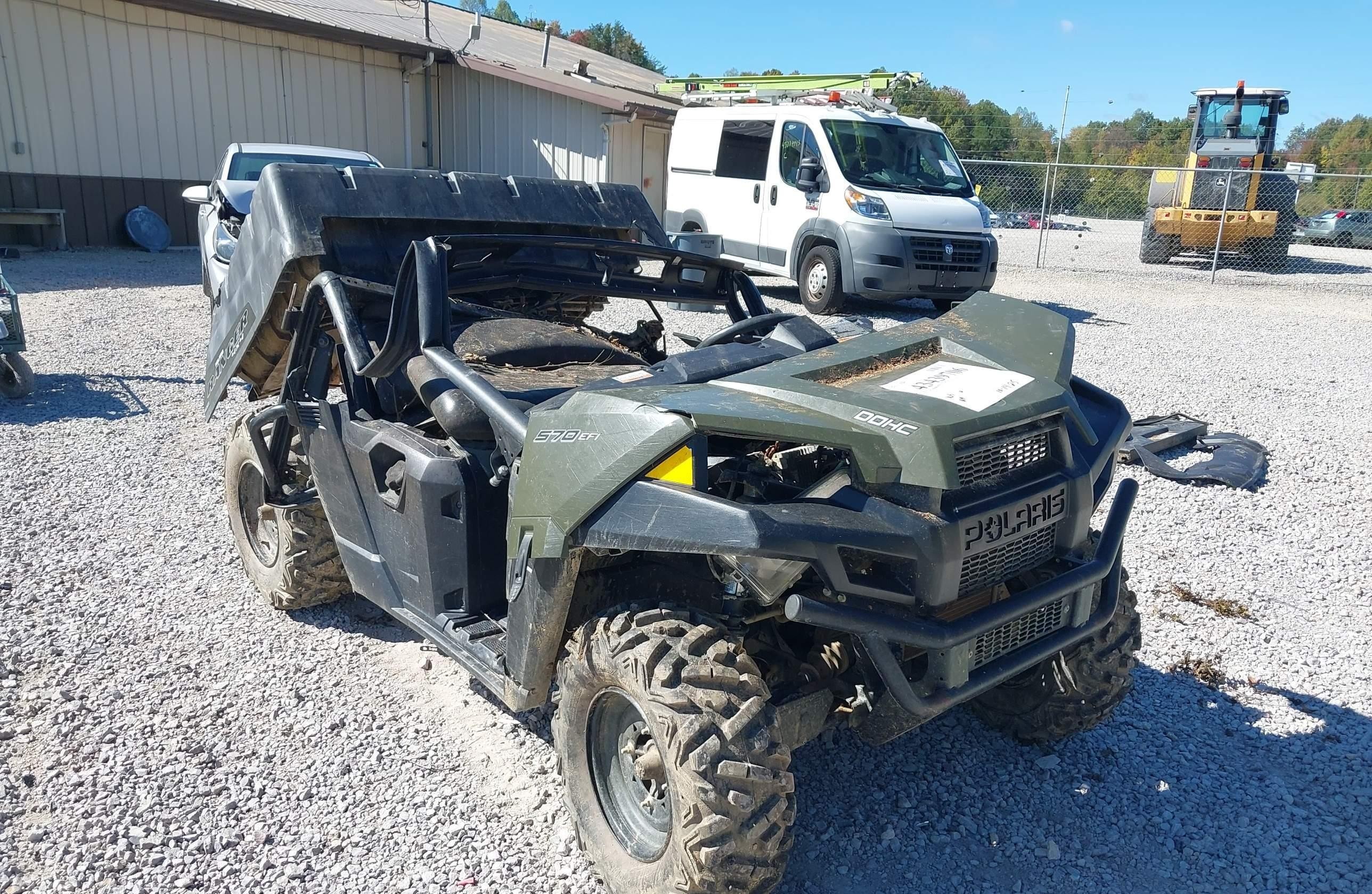 POLARIS RANGER 2016, 1 бензин — фото с аукциона, доставка в Беларусь