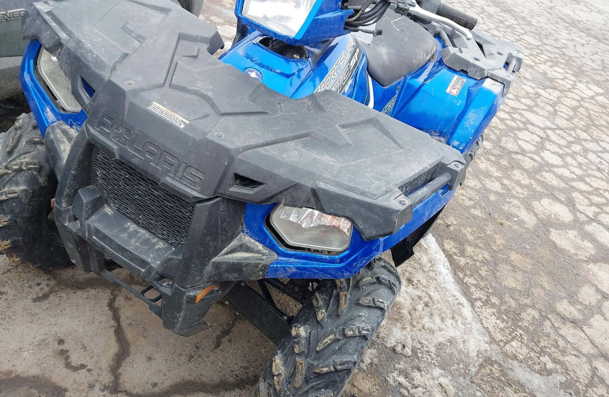POLARIS SPORTSMAN 2018, 1 712 км, 1 бензин — фото 2