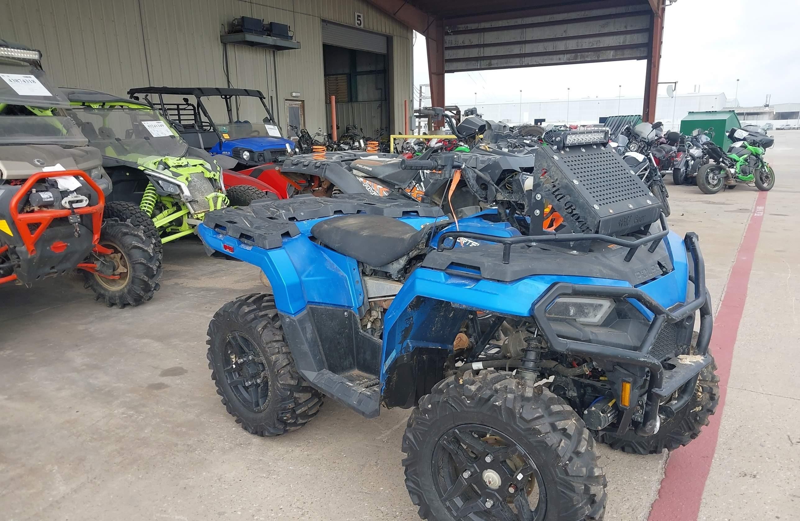 POLARIS SPORTSMAN 2024, 1 бензин — фото с аукциона, доставка в Беларусь