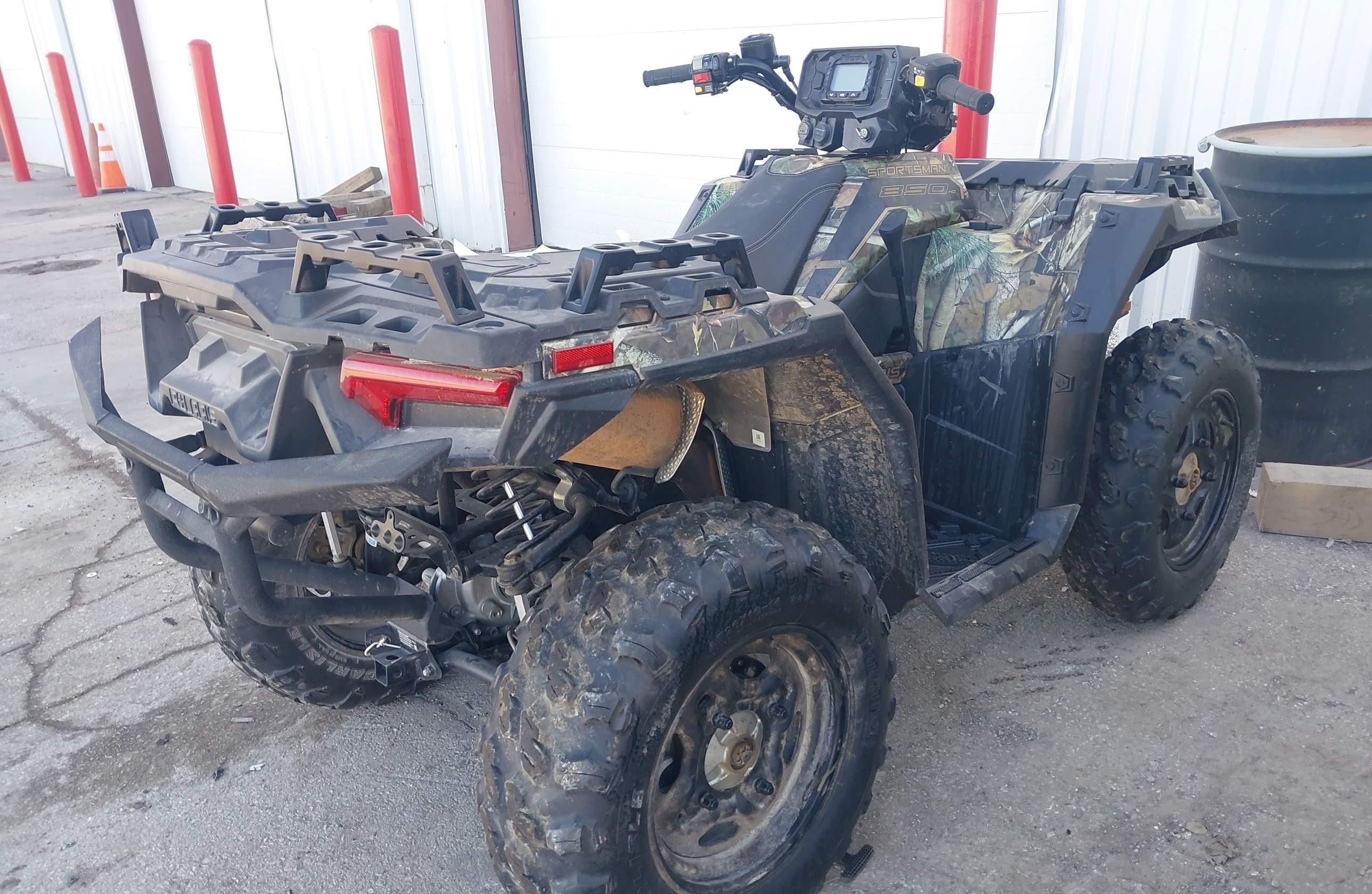 POLARIS SPORTSMAN 2024, 639 км, 2 бензин — фото 3