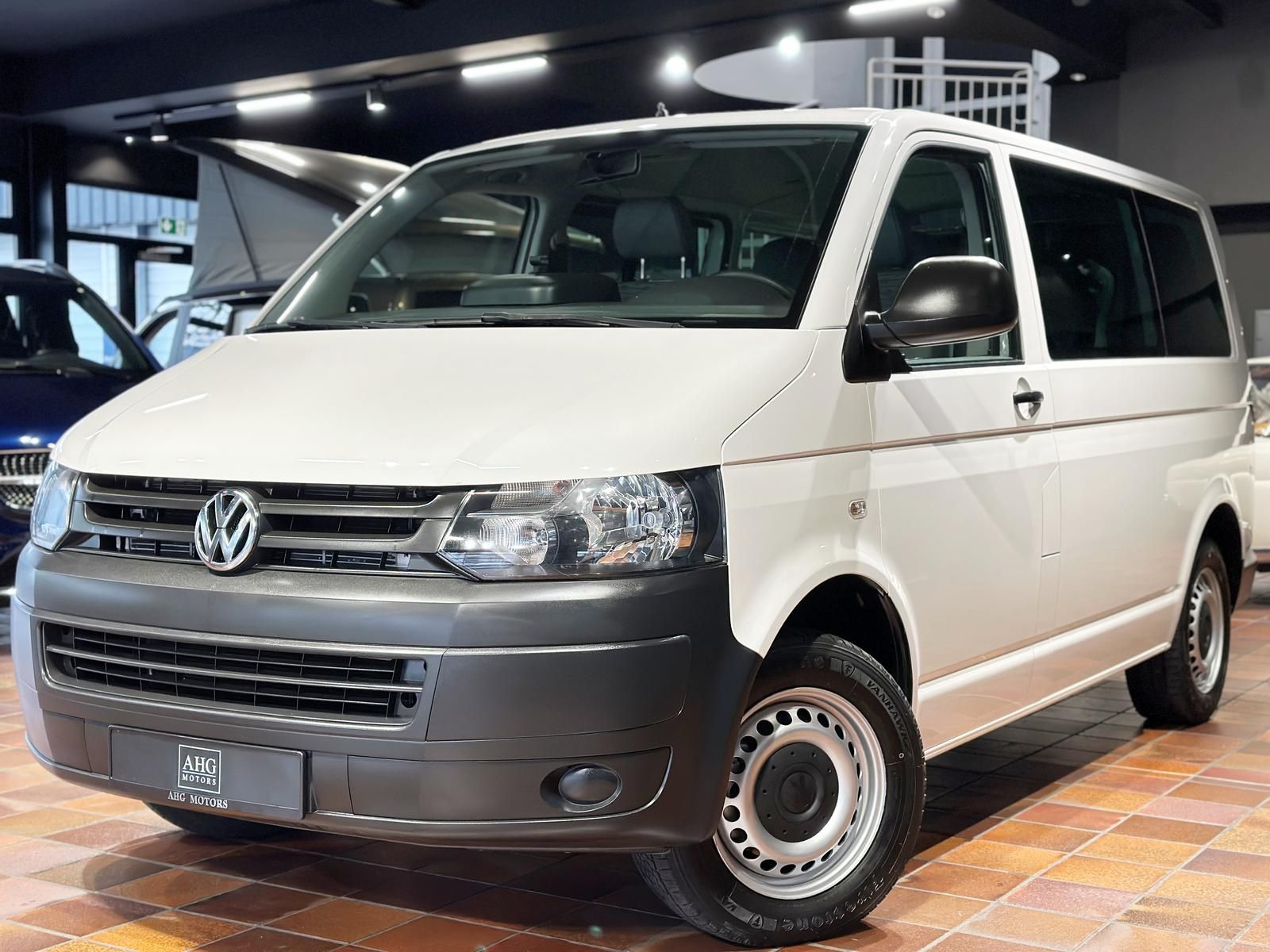Volkswagen T5 Kombi 2014, 92 904 км, 103 kW (140 PS) дизель, schaltgetriebe — фото с аукциона, доставка в Беларусь